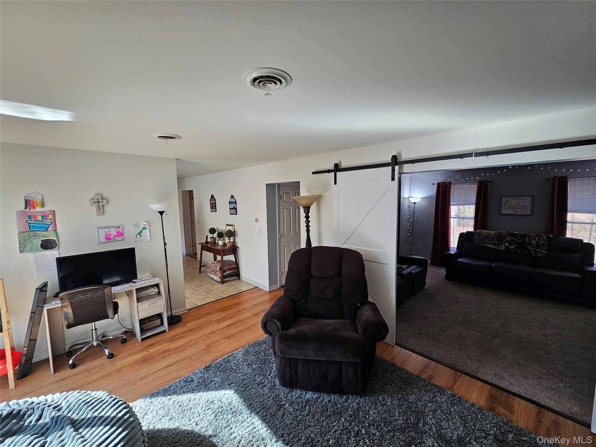 Photo 7