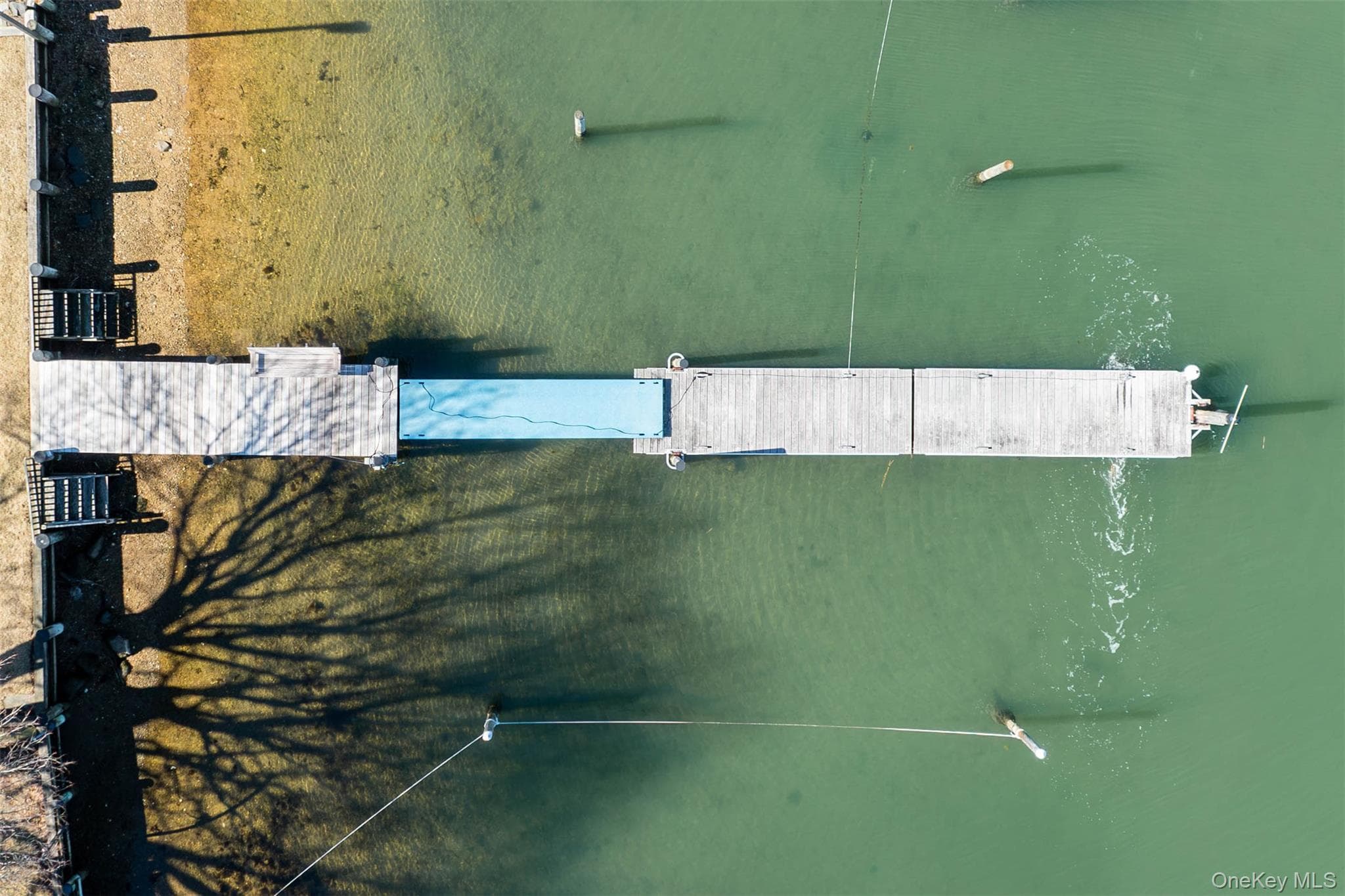 Dock