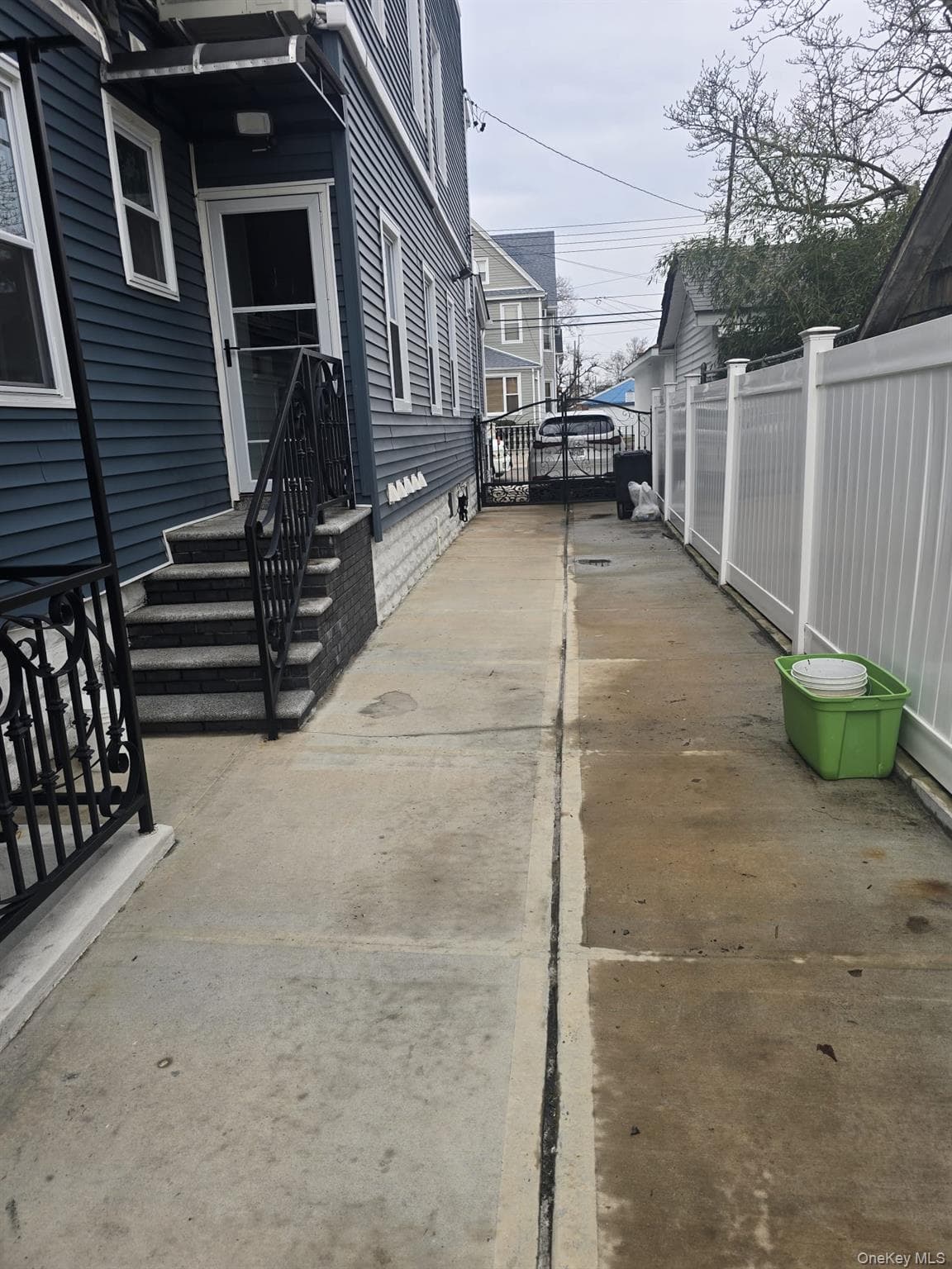 Photo 31