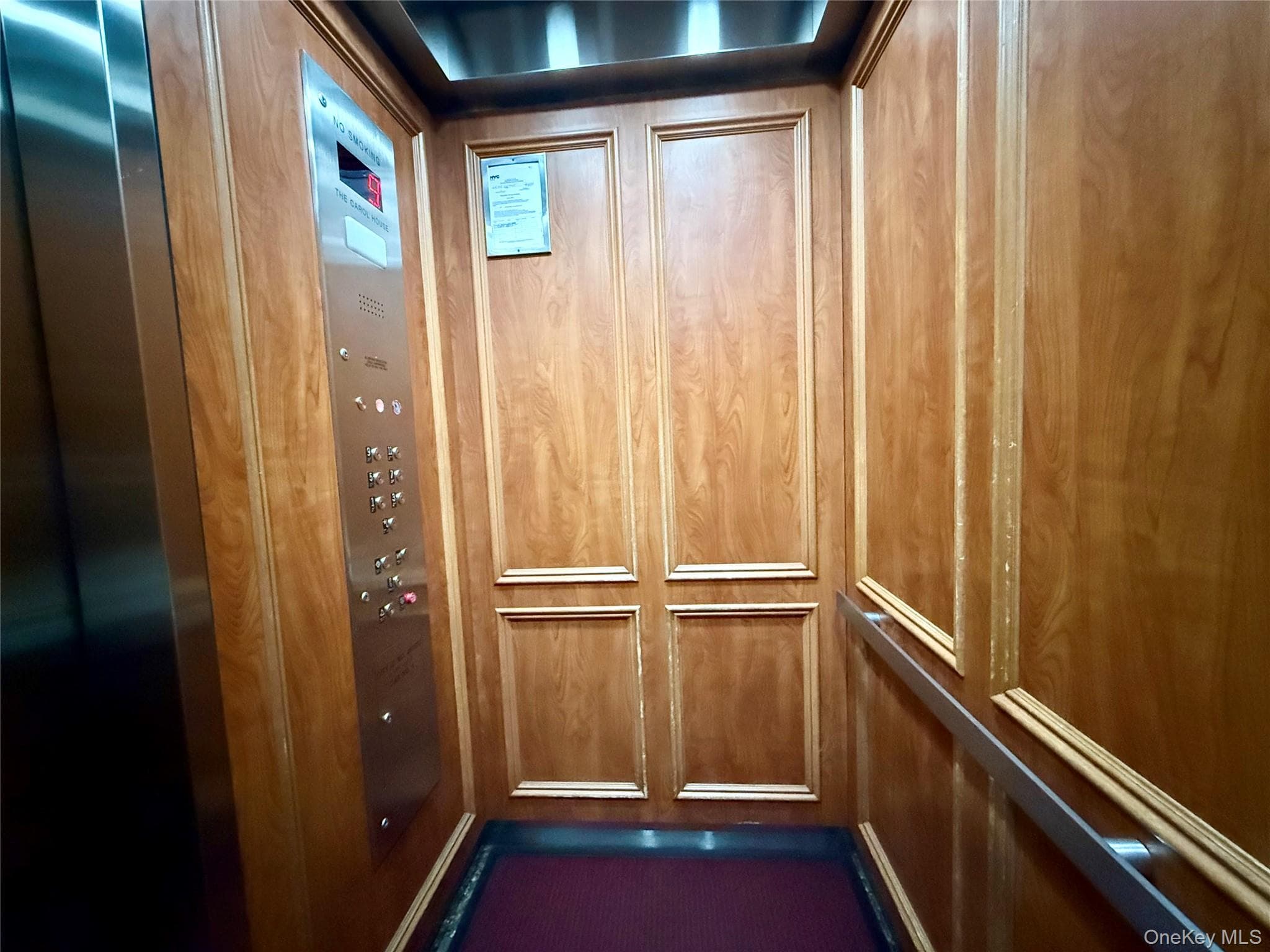 Photo 8