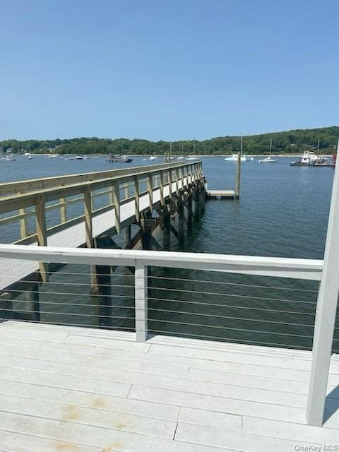 Dock