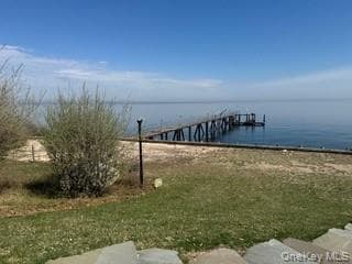 Dock