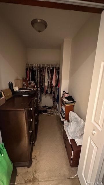 Walk-In Closets