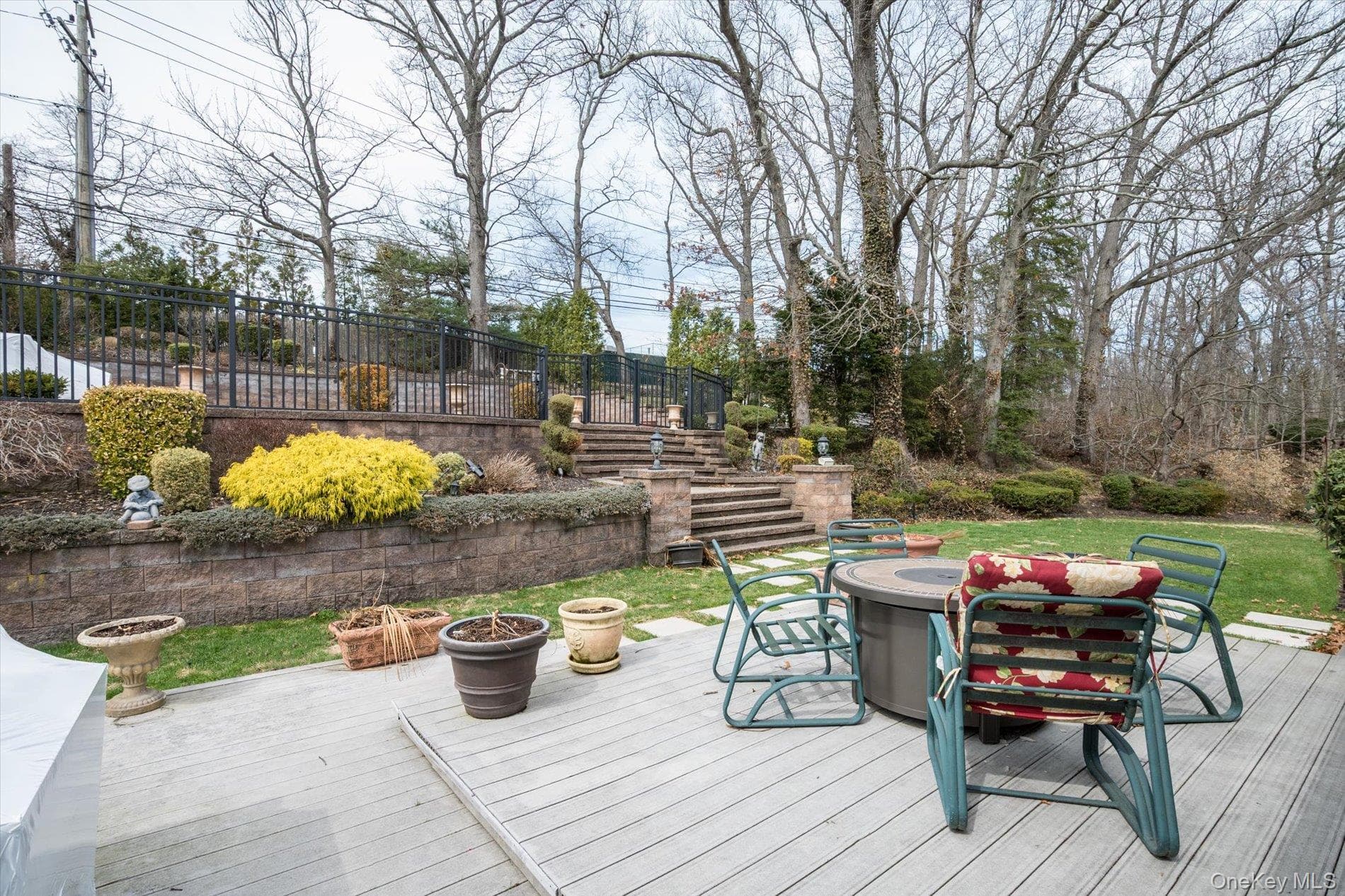 Deck