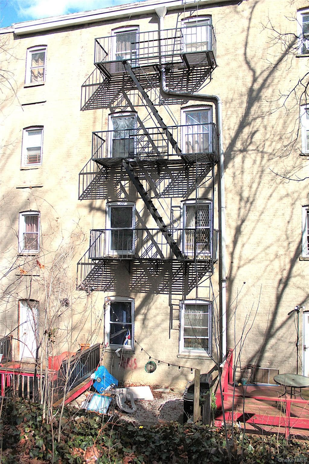 Photo 12