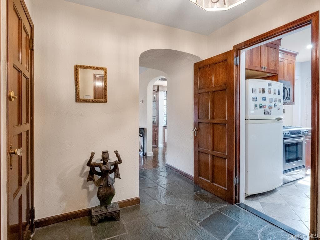 Entrance Foyer