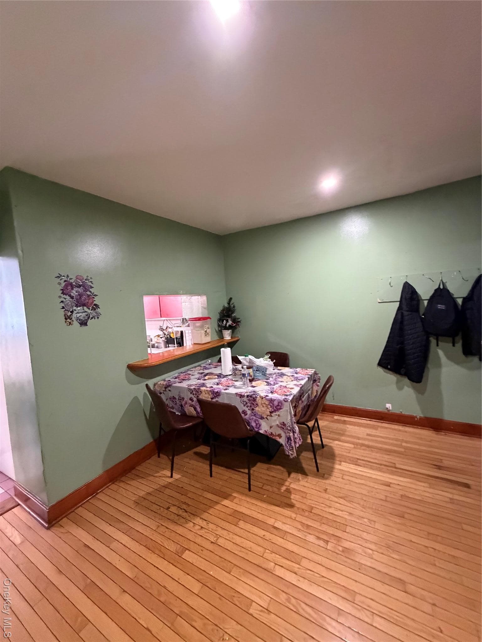 Photo 6