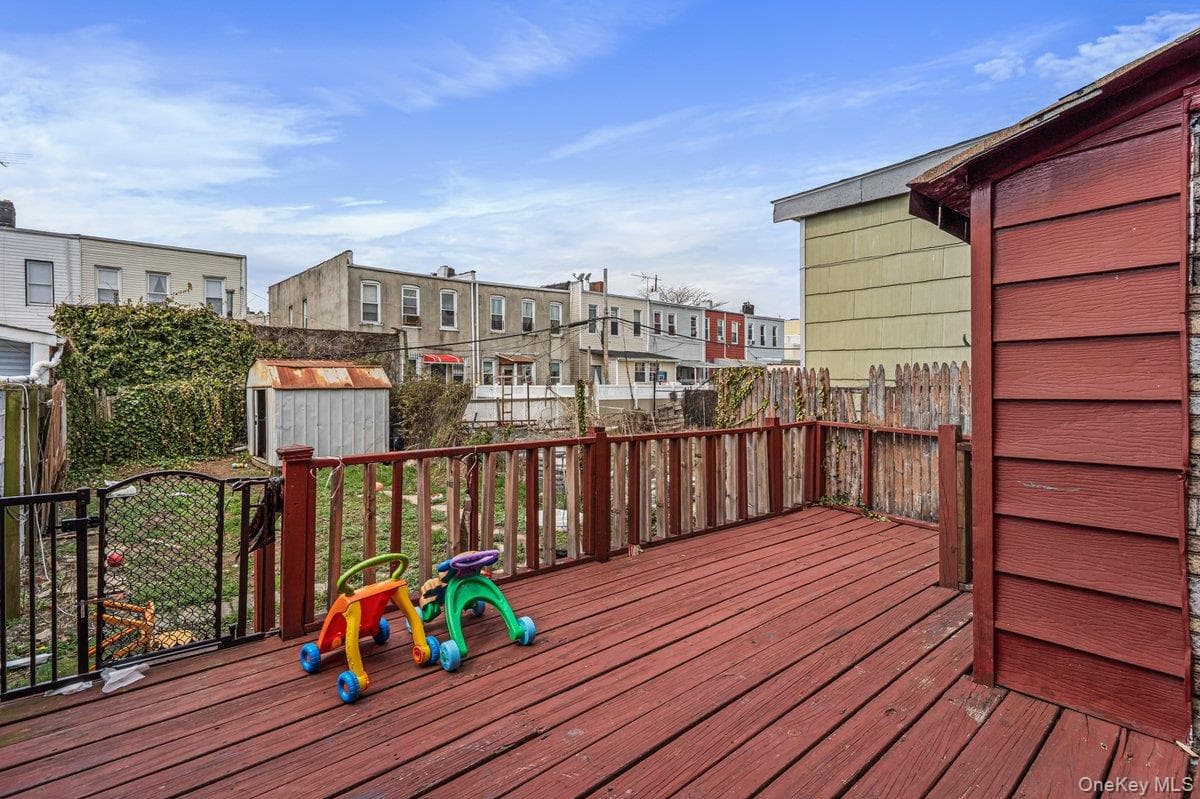 Deck
