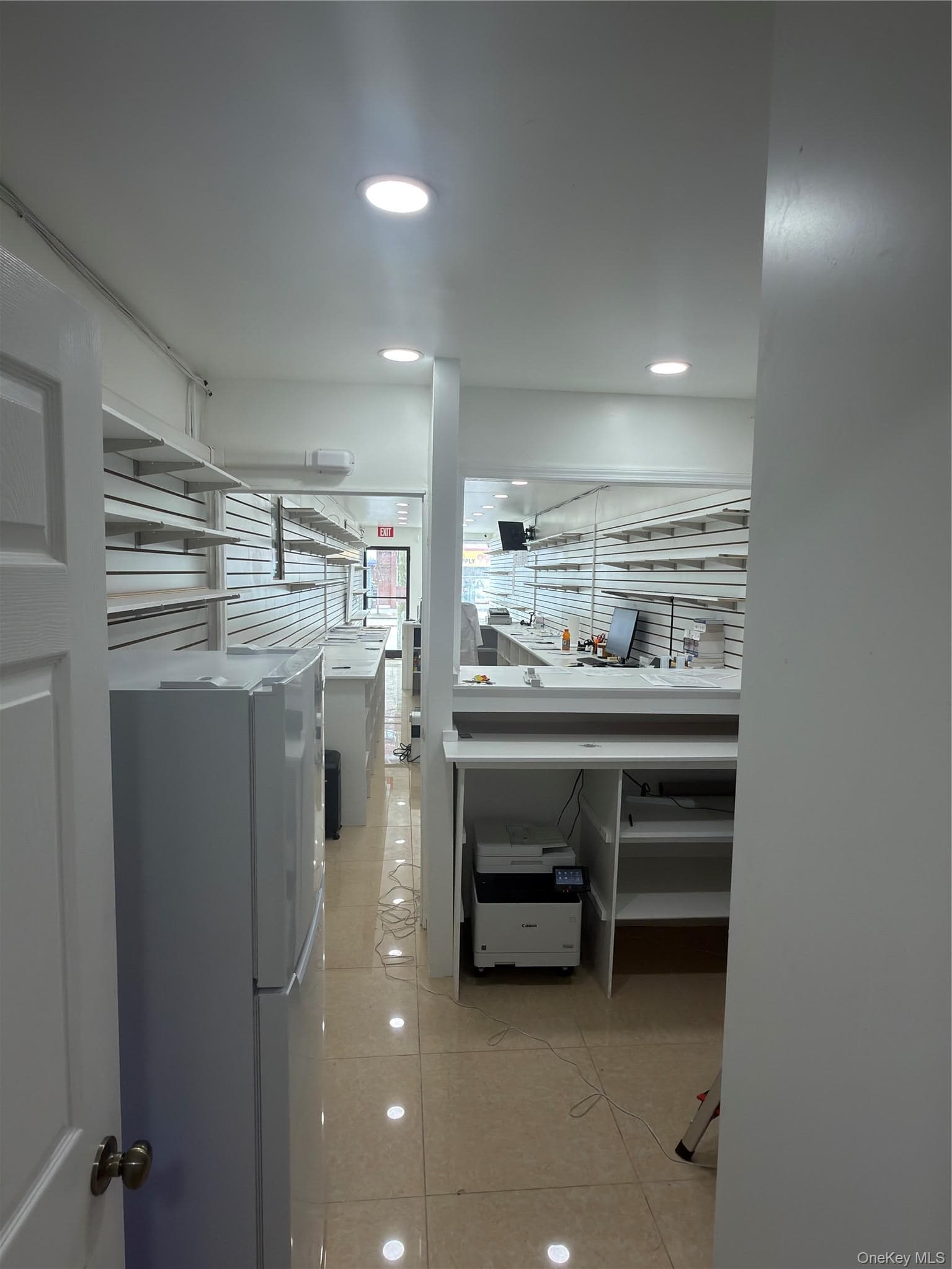 Photo 19