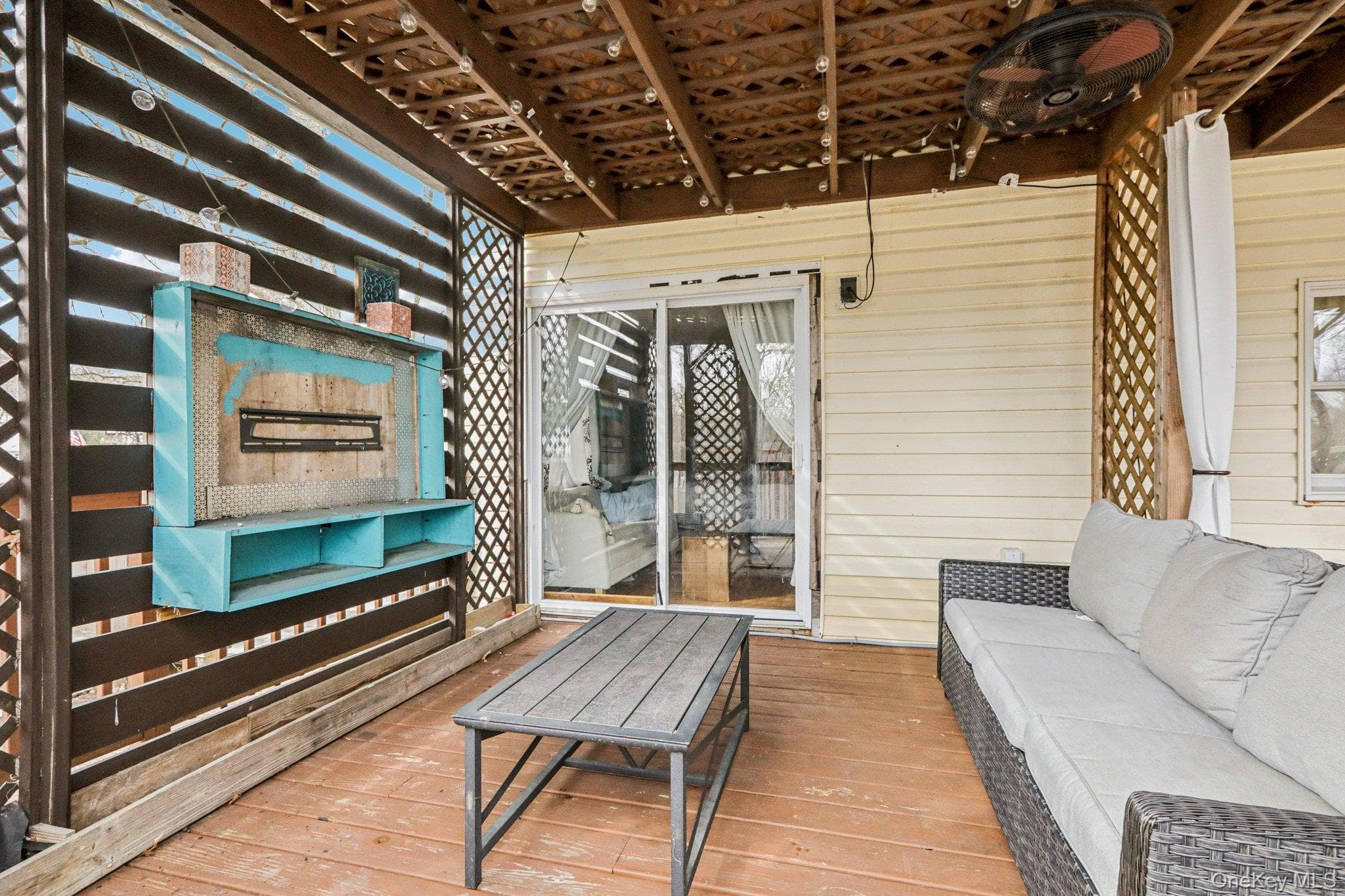 Deck