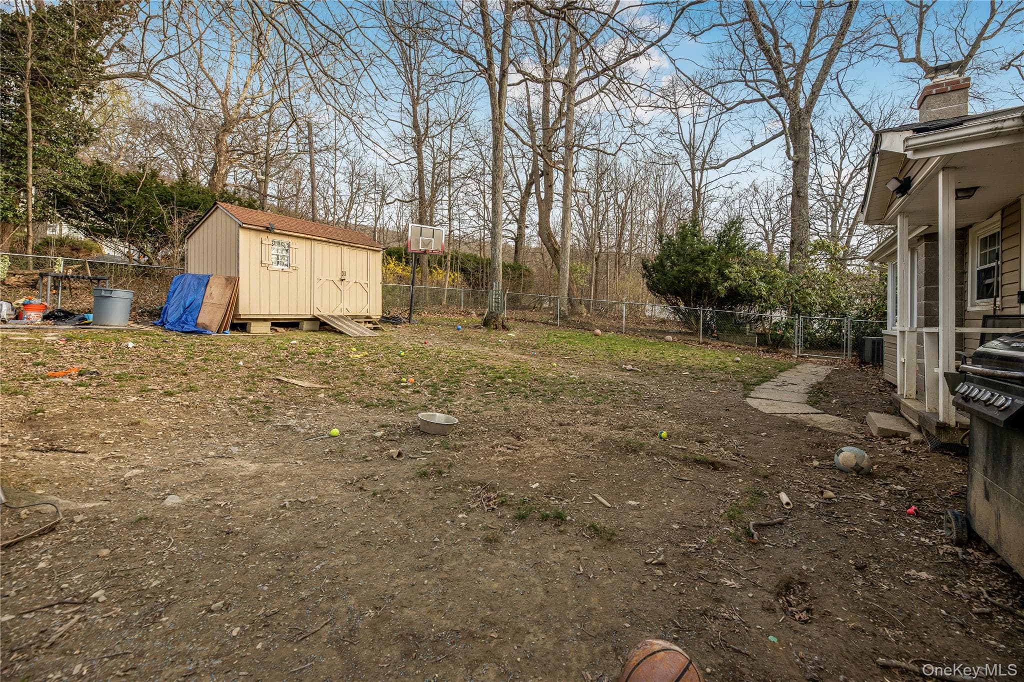 Photo 18