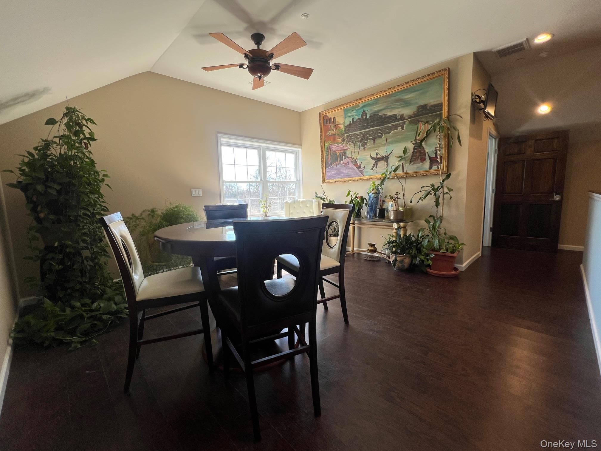 Bonus Room