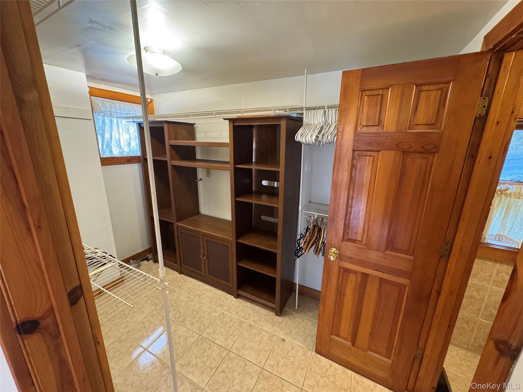 Walk-In Closets