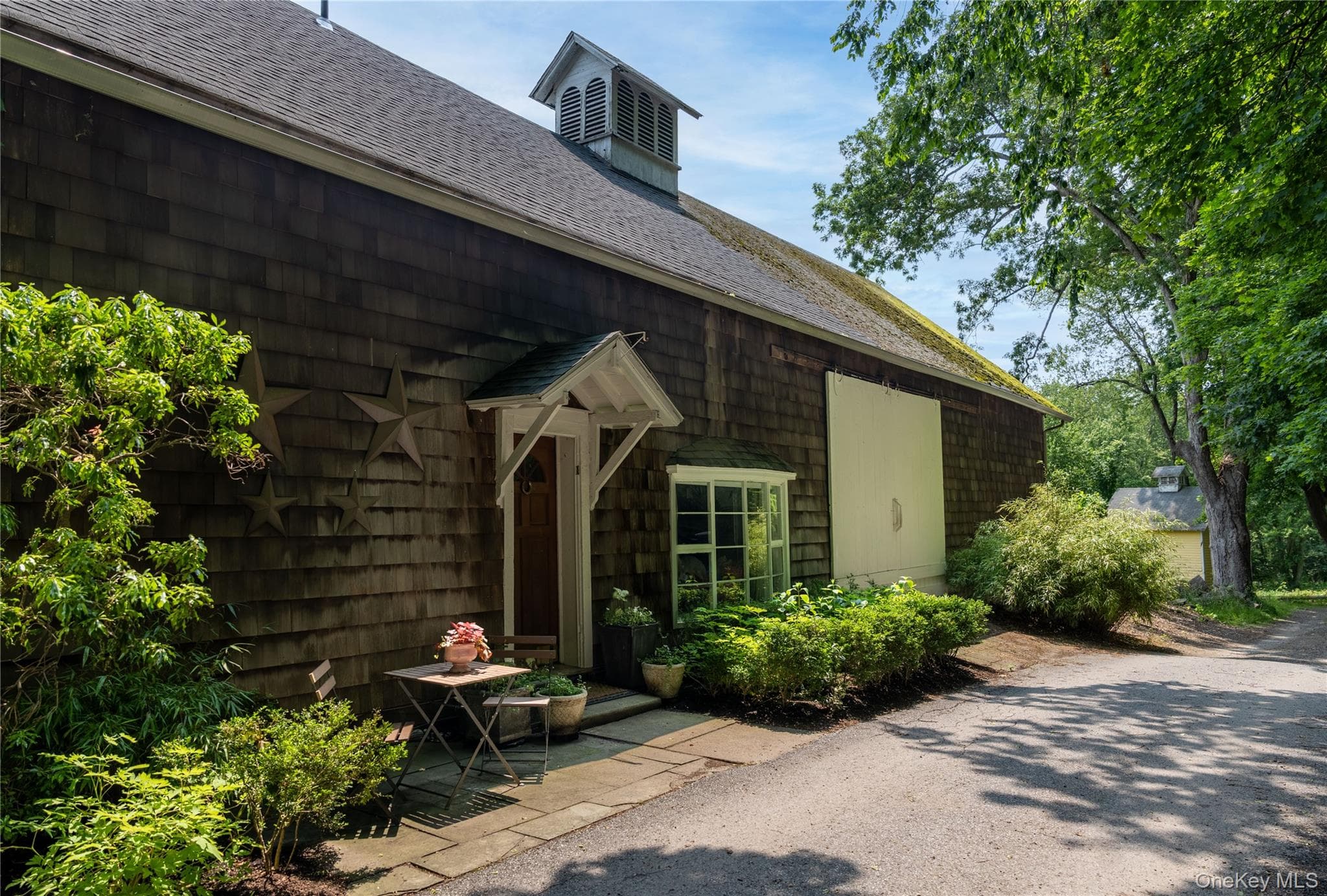Guest Quarters