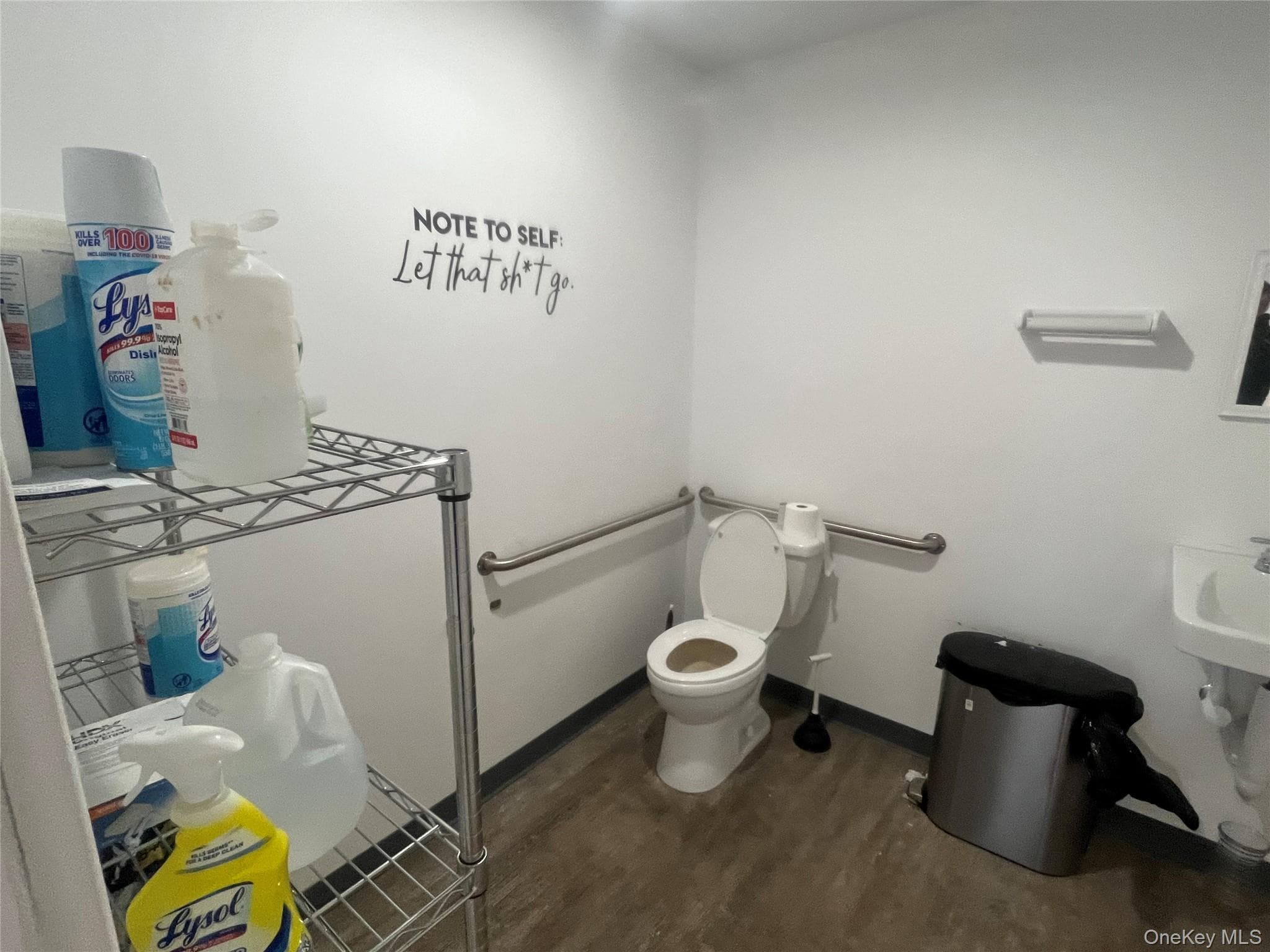 Photo 17