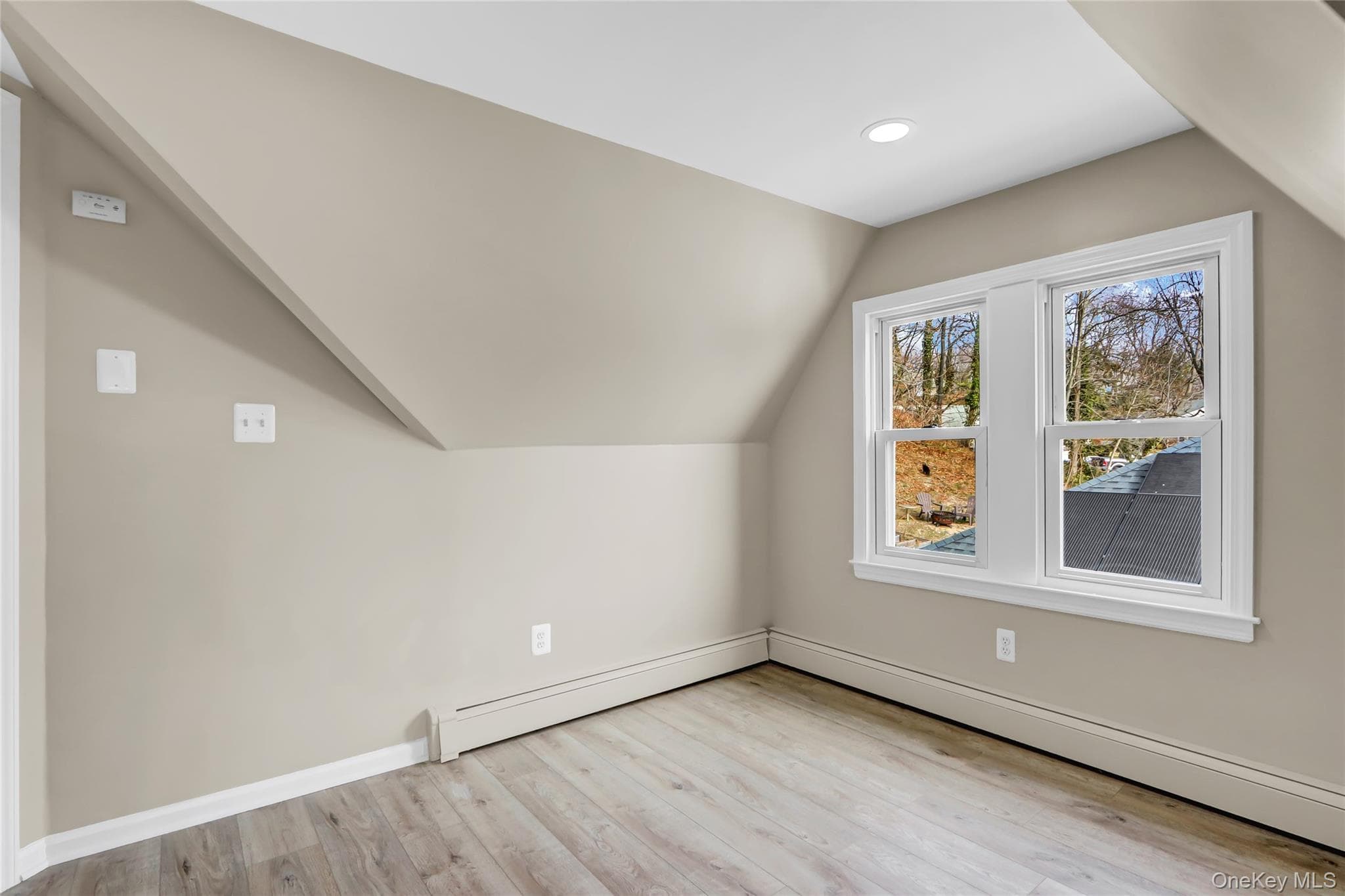 Bonus Room