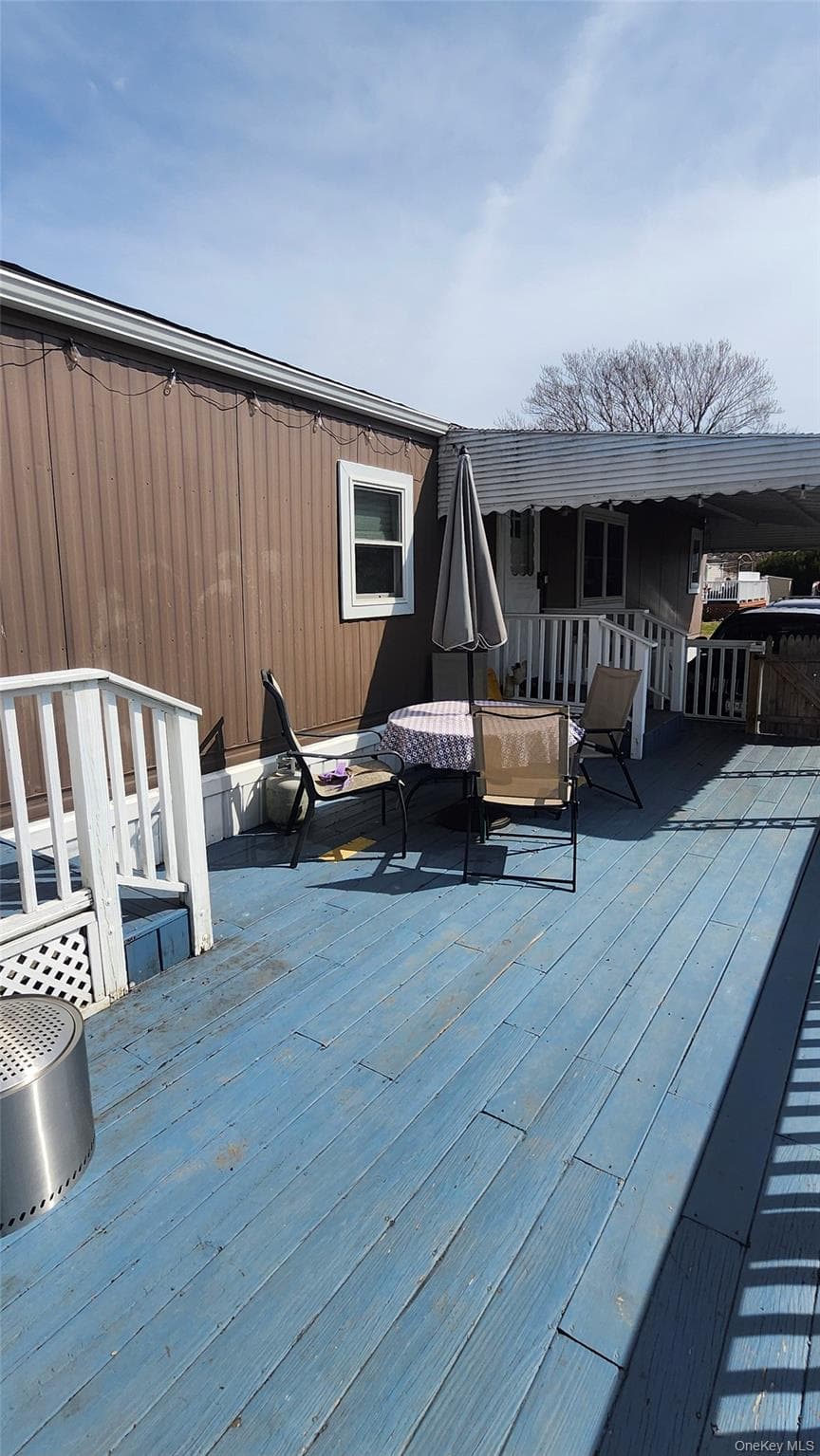 Deck