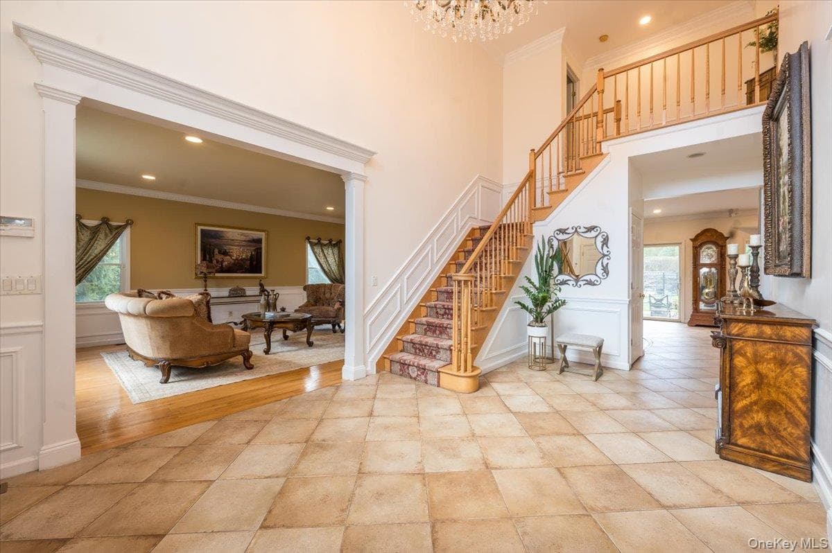 Entrance Foyer
