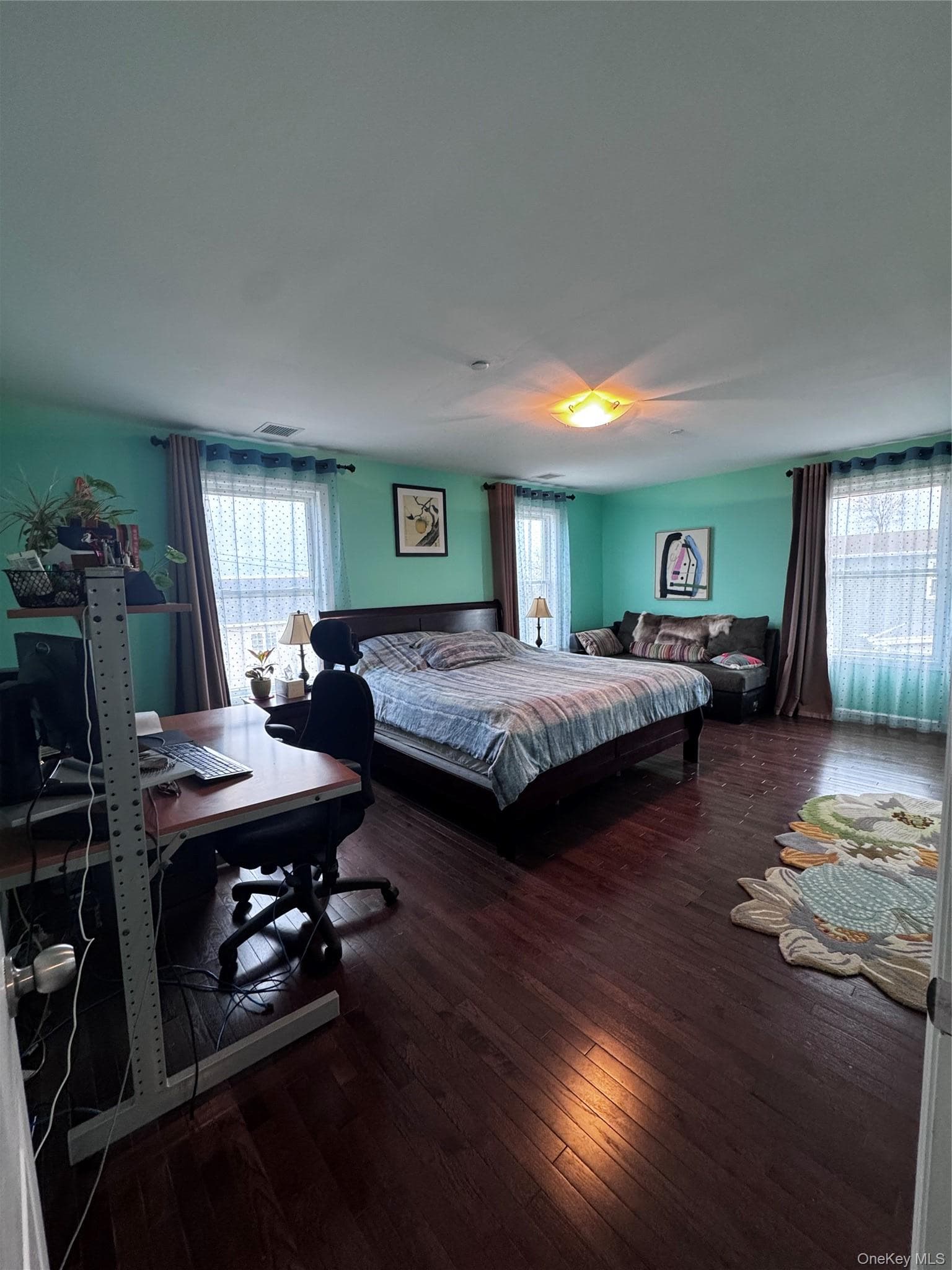 Photo 8