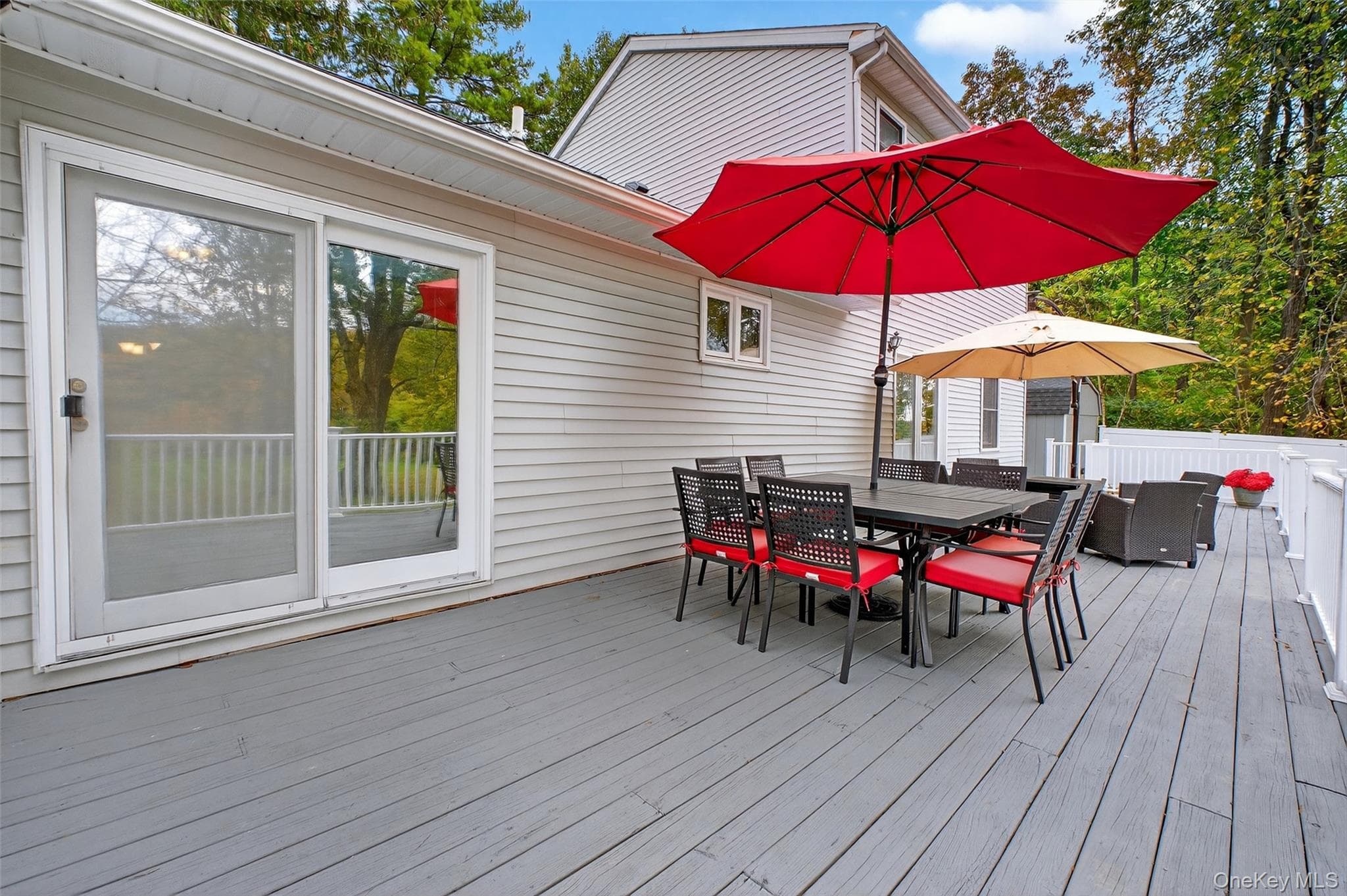 Deck