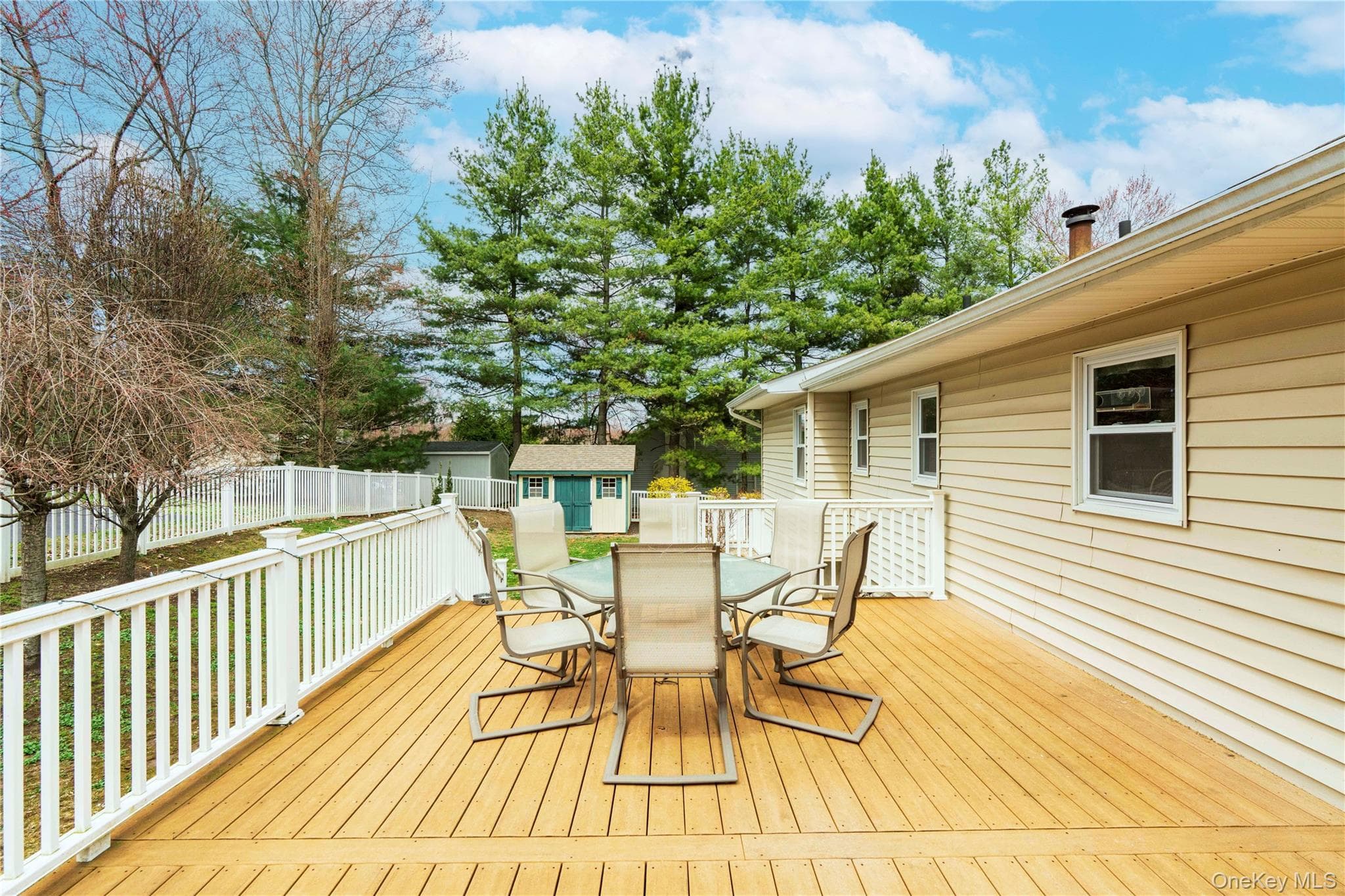 Deck