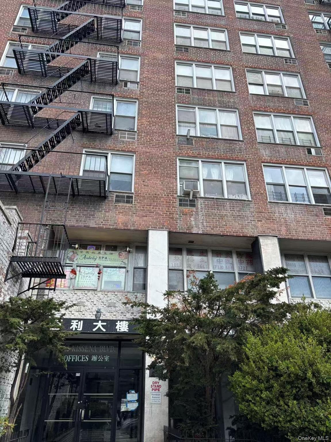 Photo 18