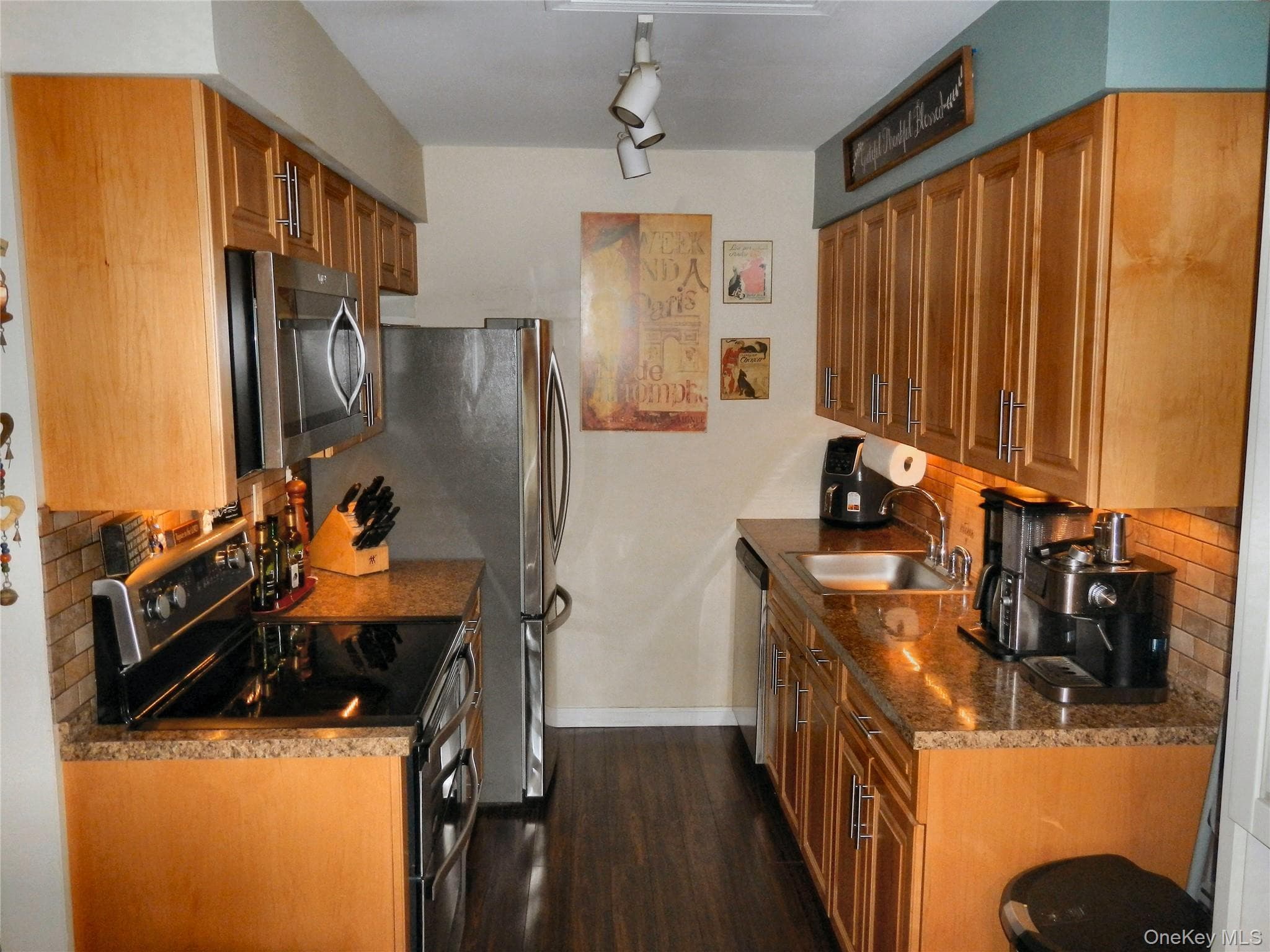 Photo 9