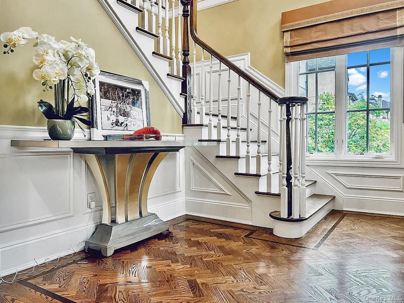 Entrance Foyer