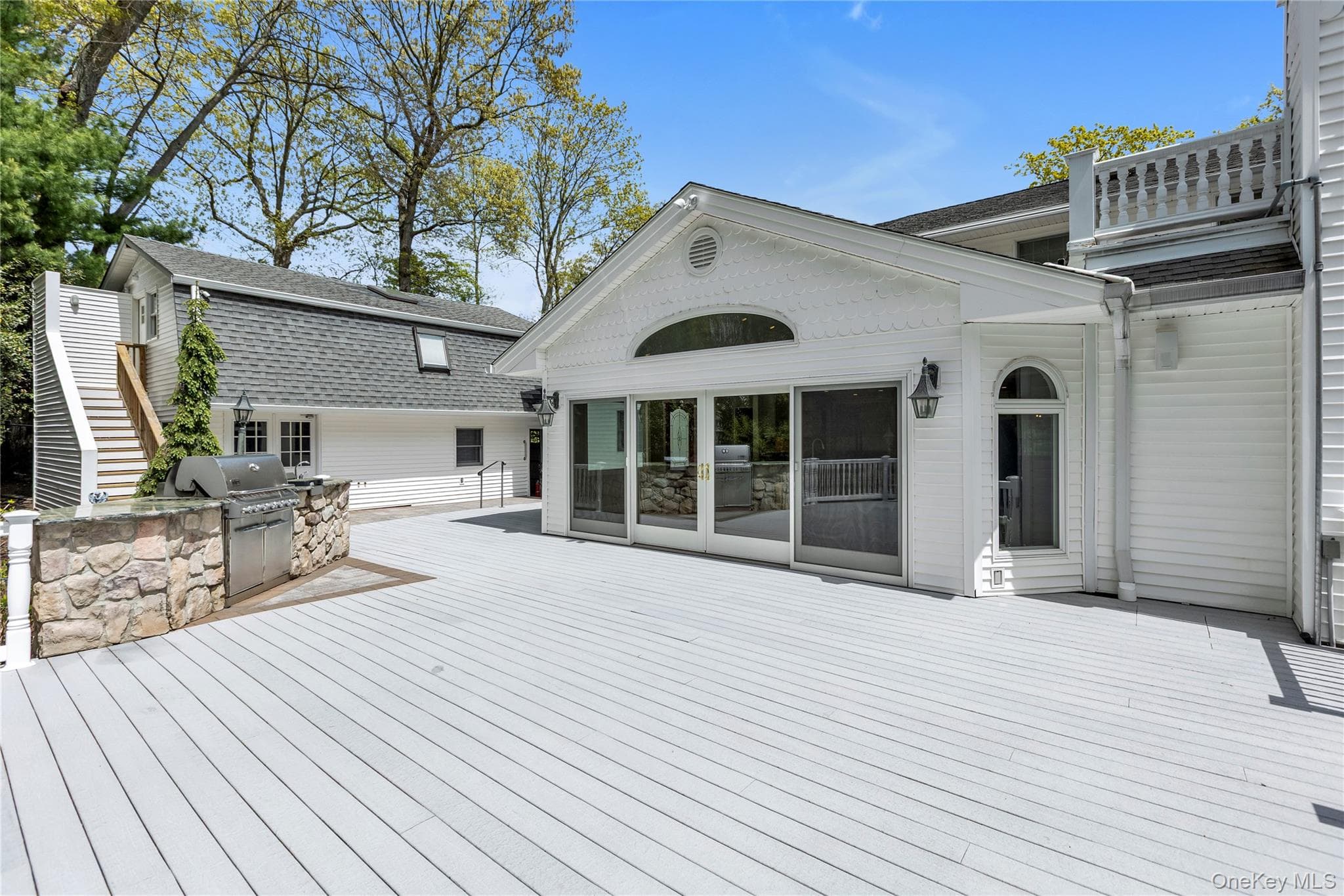 Deck