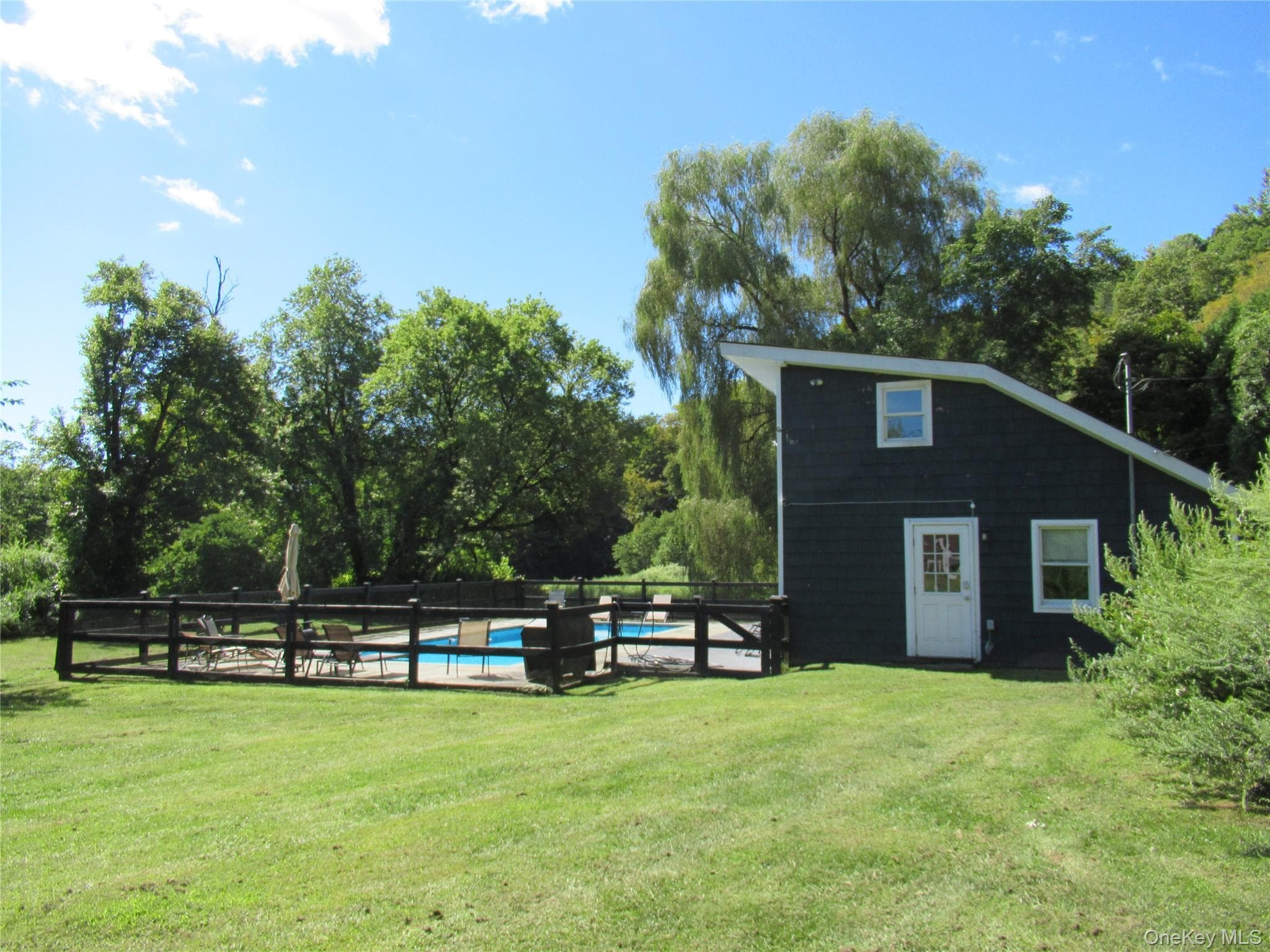 Guest Quarters