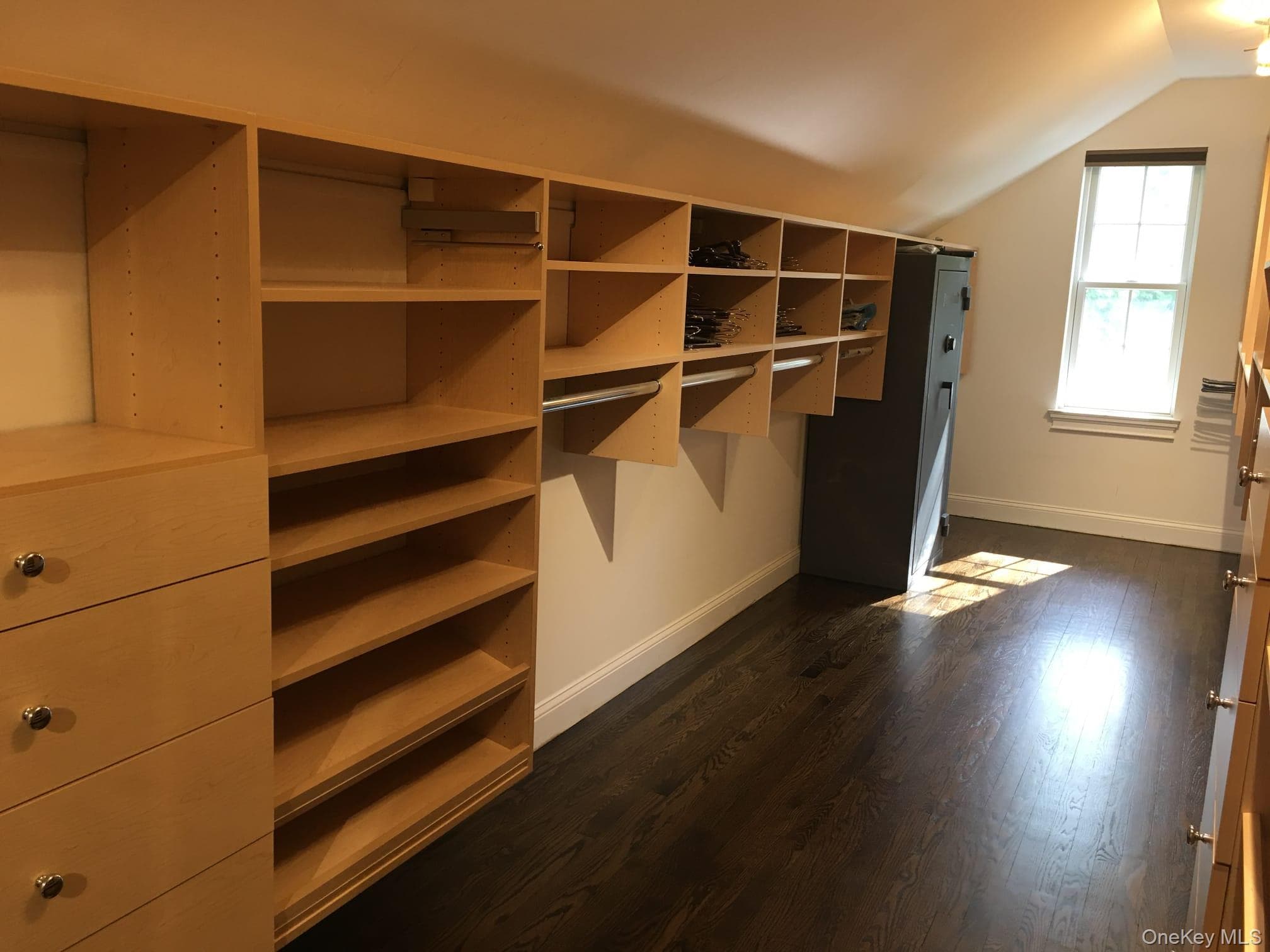 Walk-In Closets