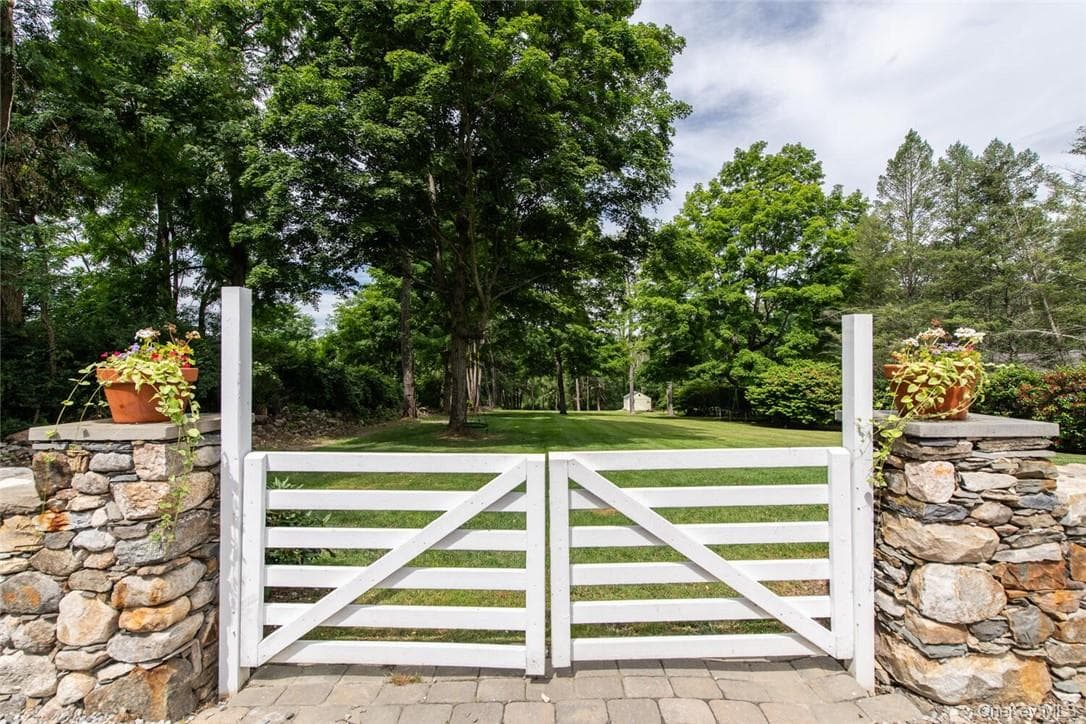 Fence