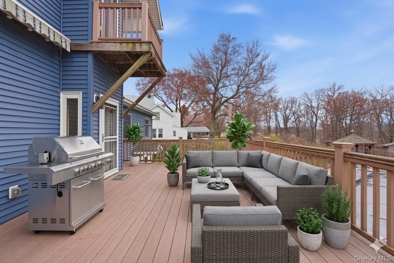 Deck