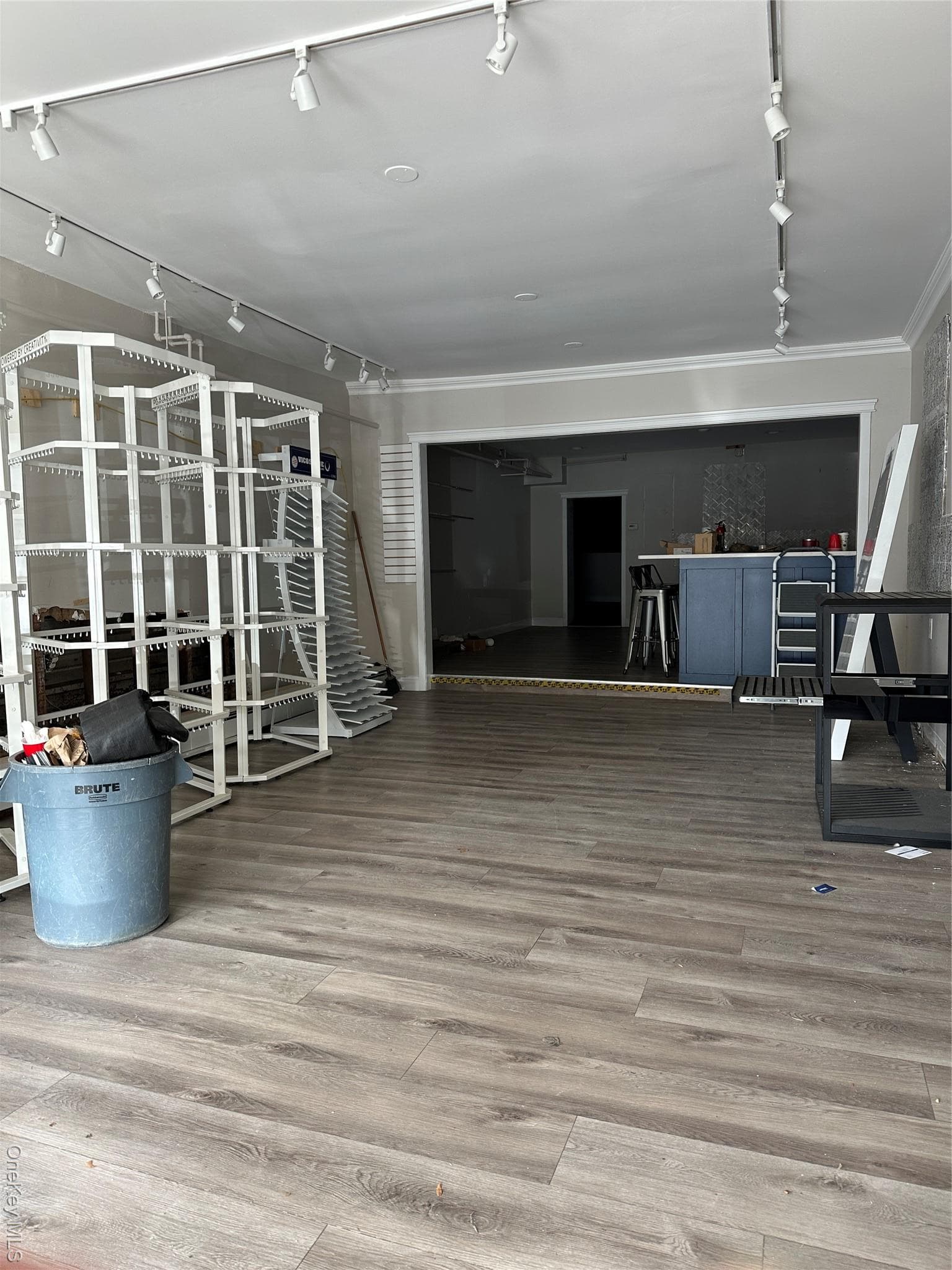 Photo 3