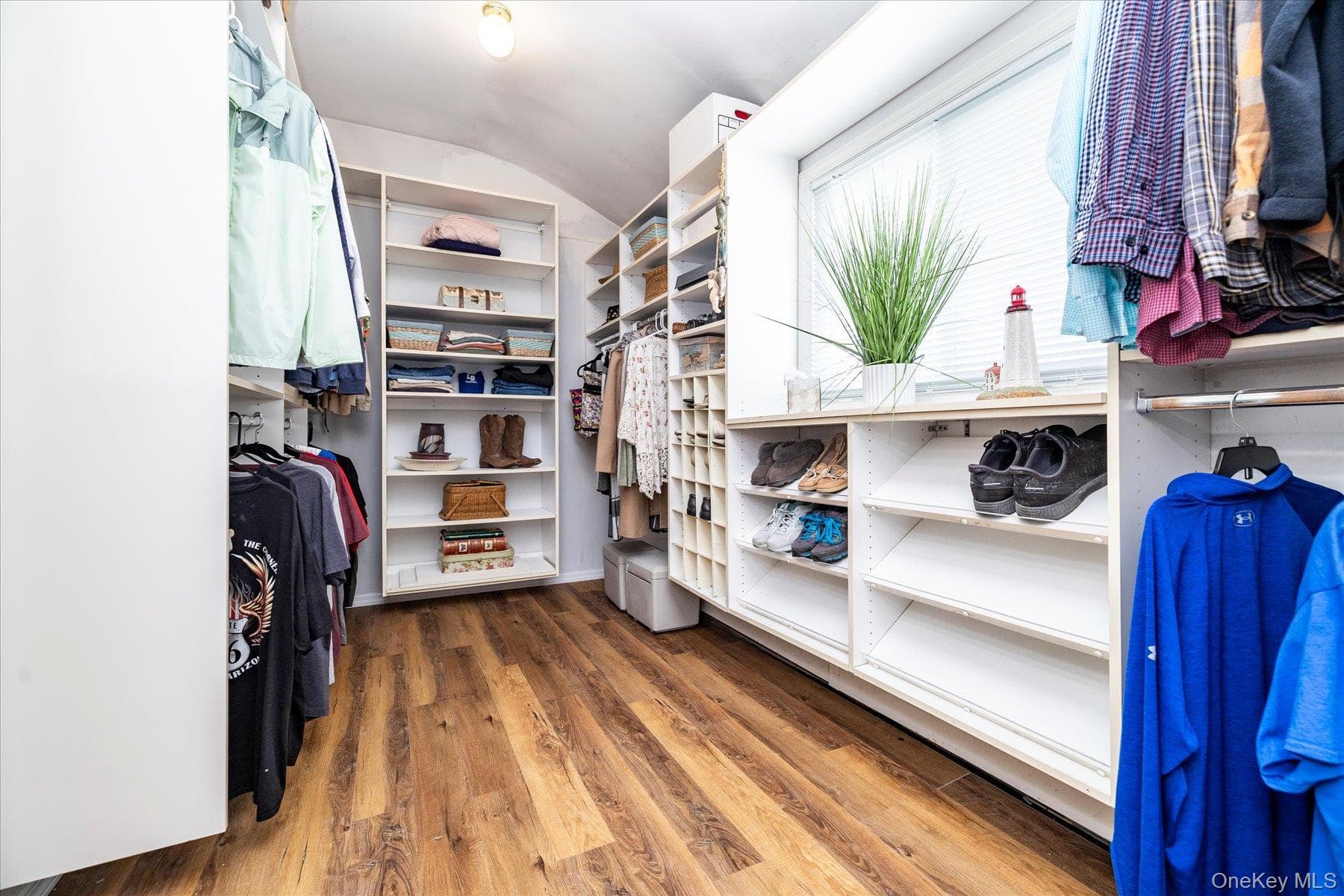 Walk-In Closets