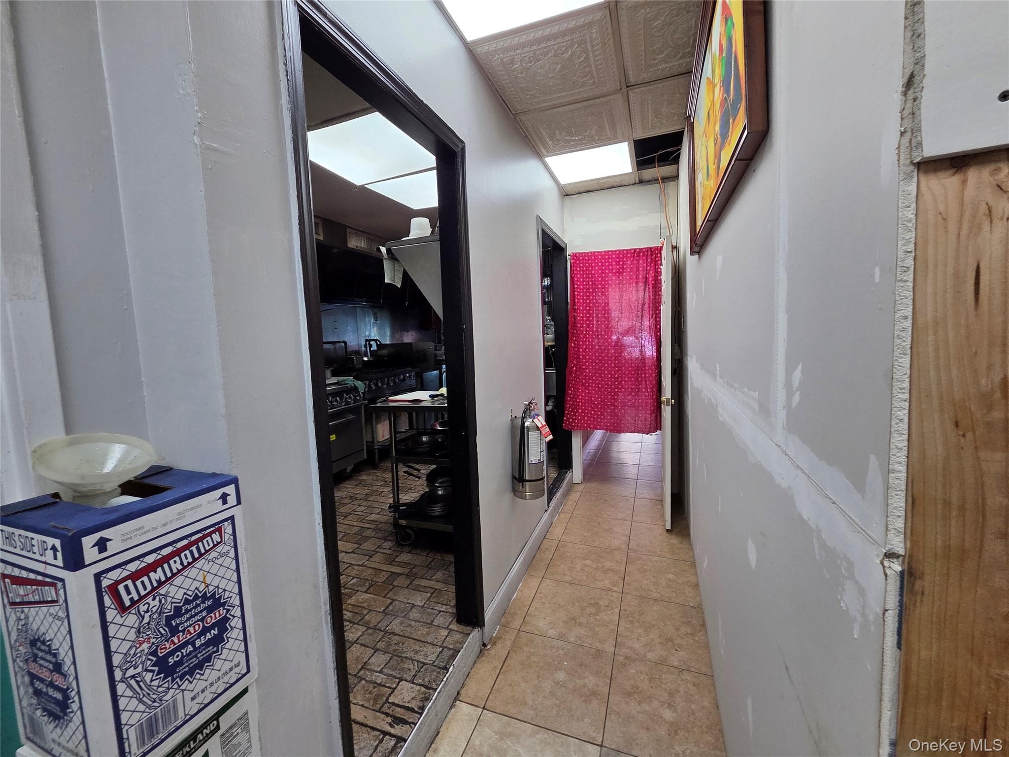 Photo 8