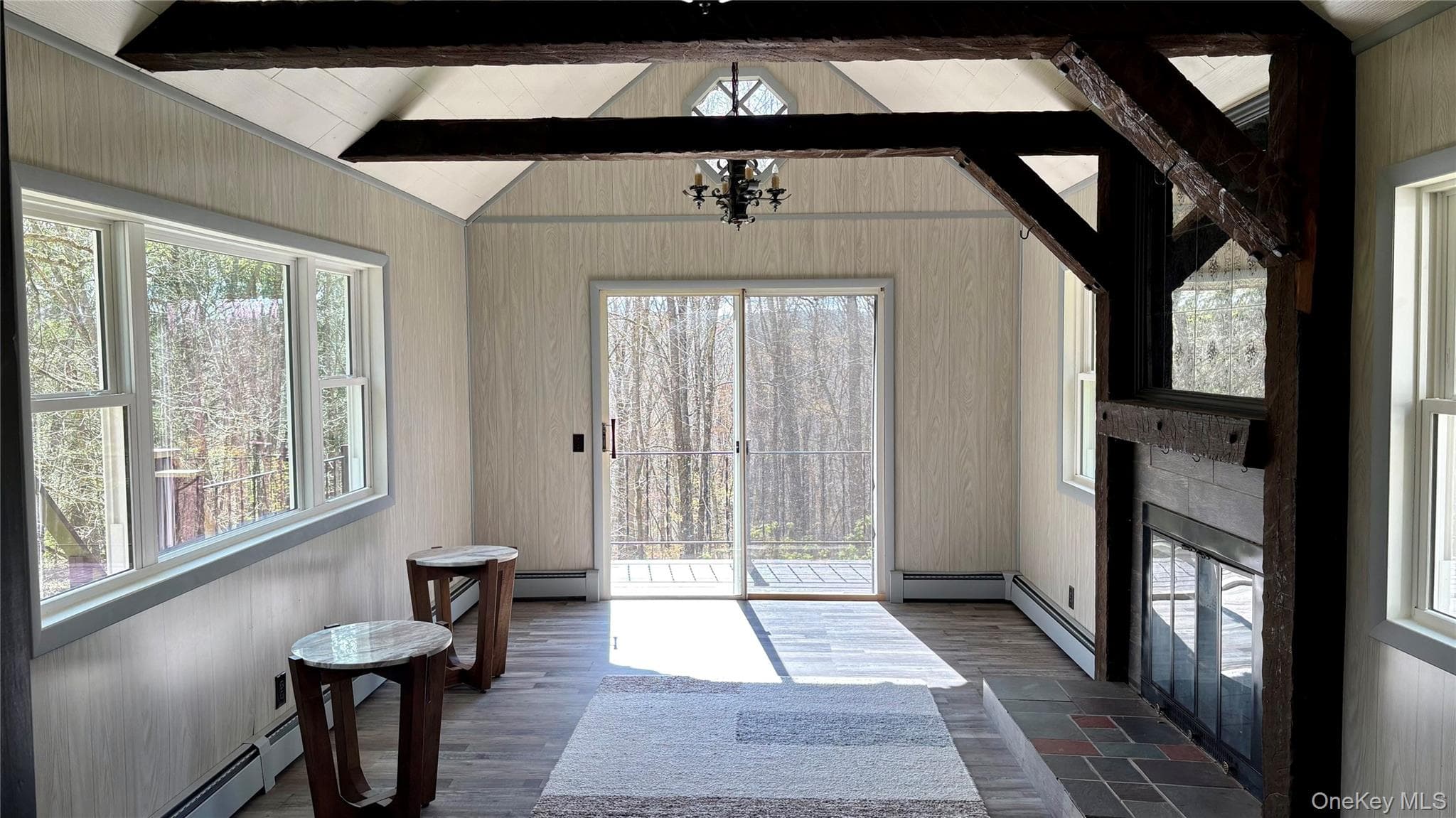 Photo 24