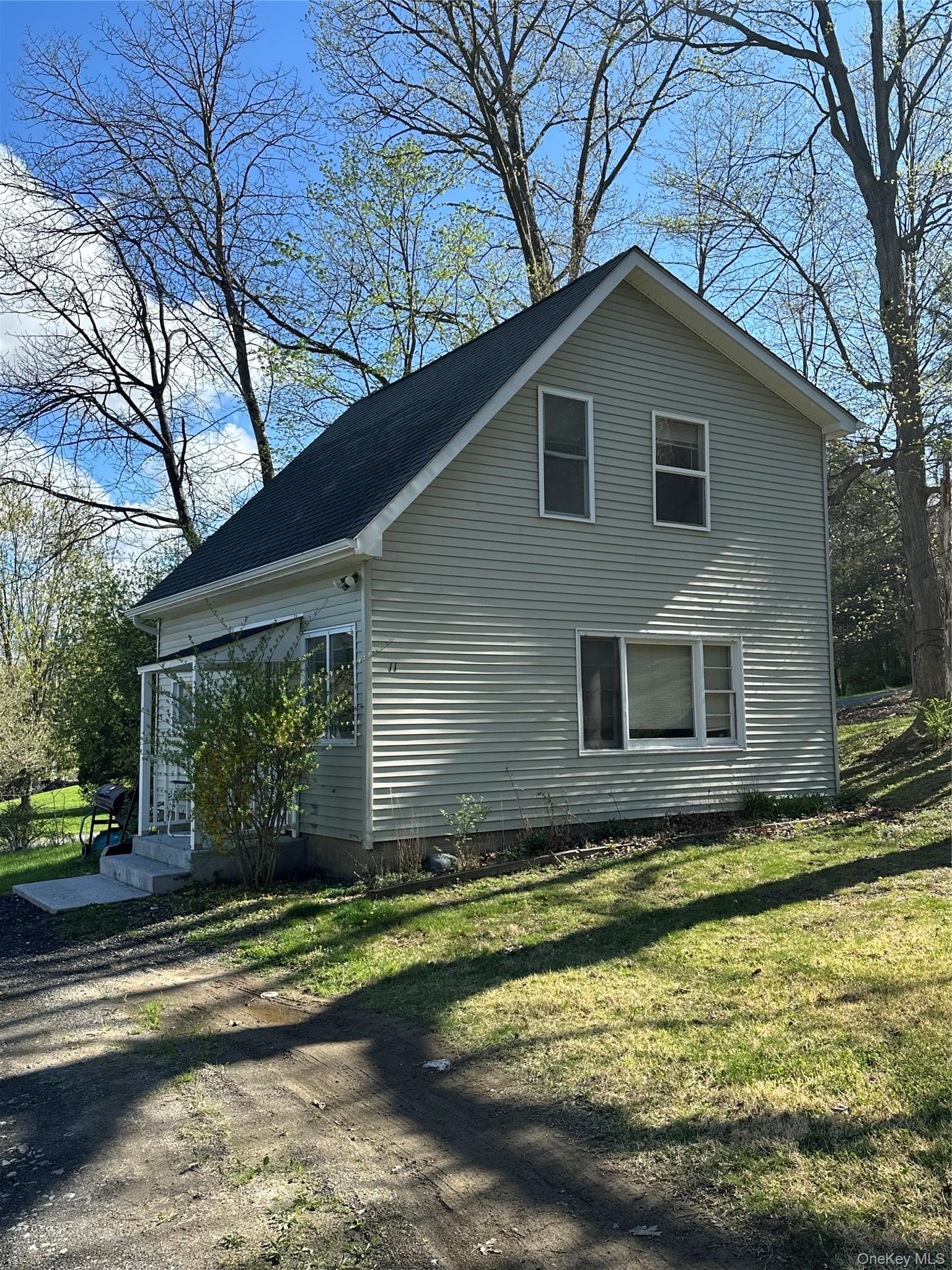Photo 3