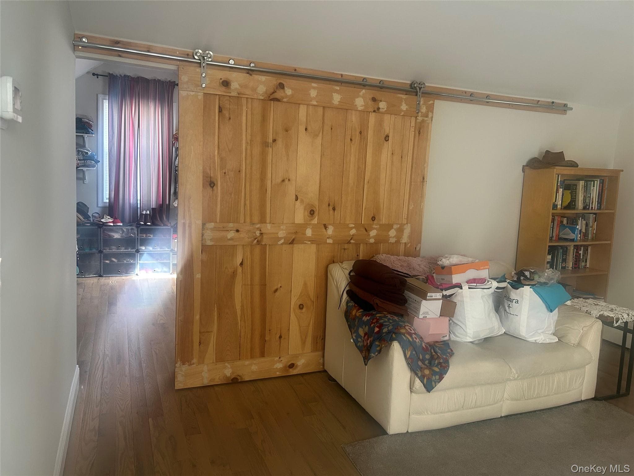 Photo 19