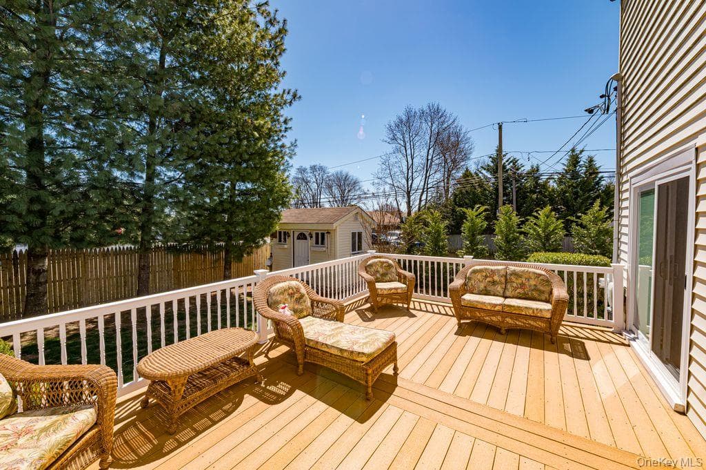Deck