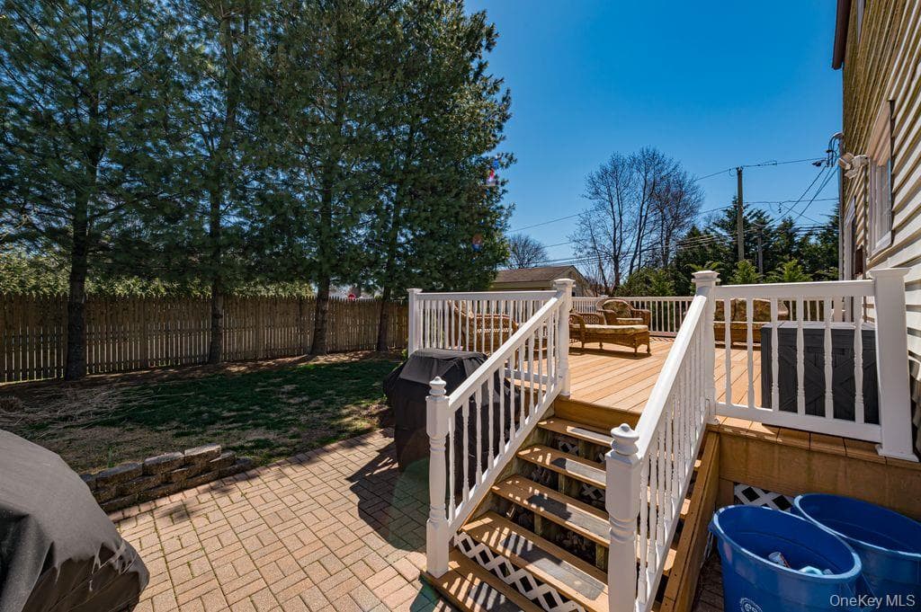 Deck