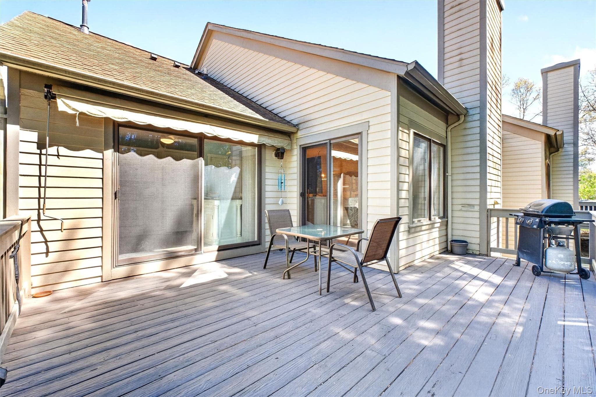 Deck