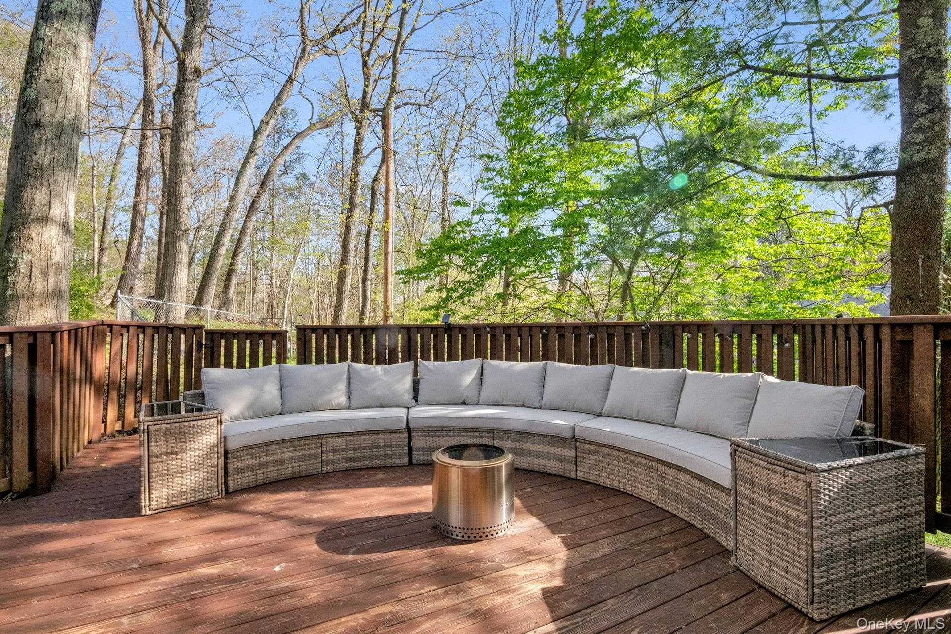 Deck