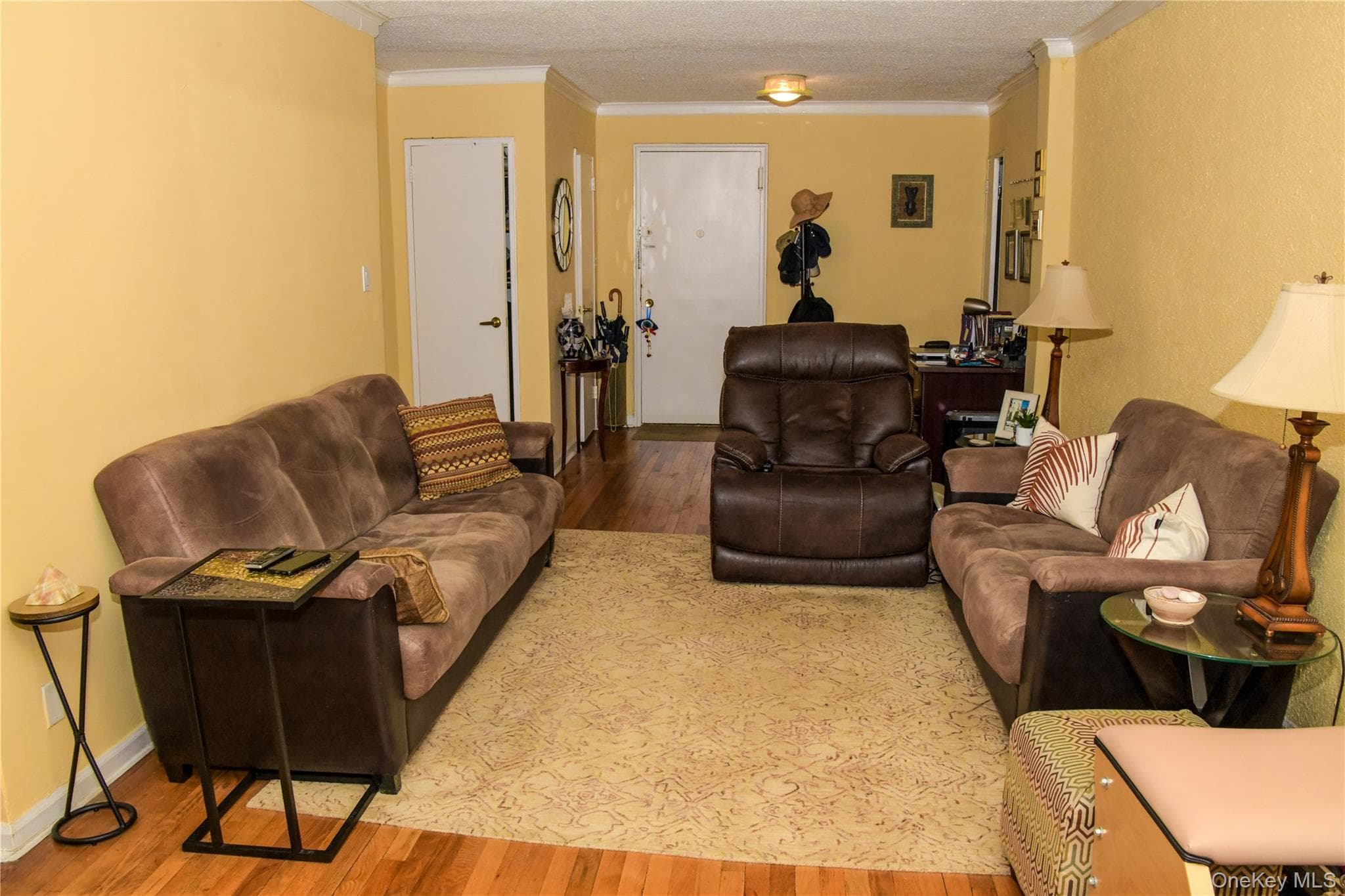 Photo 3