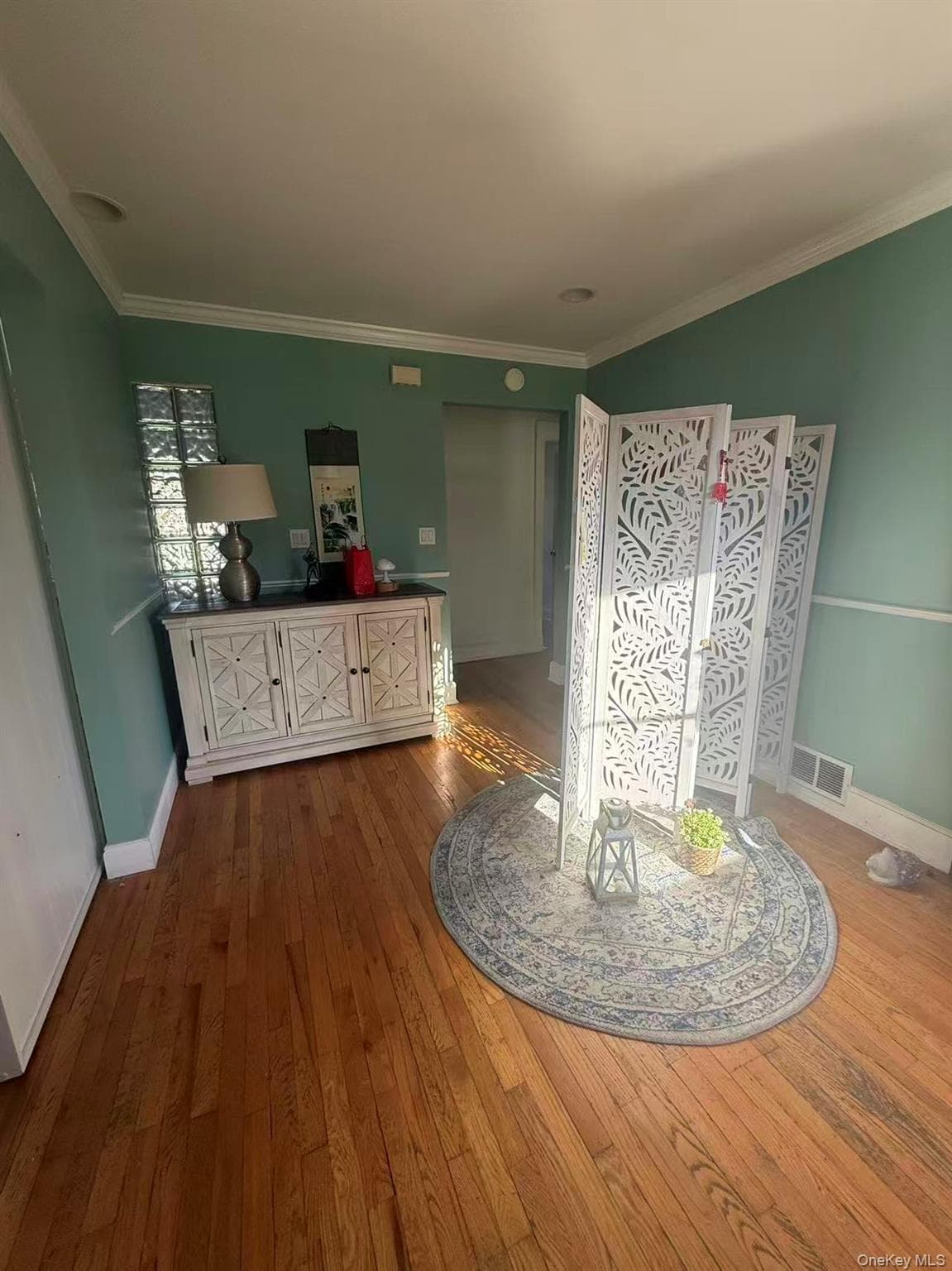 Entrance Foyer