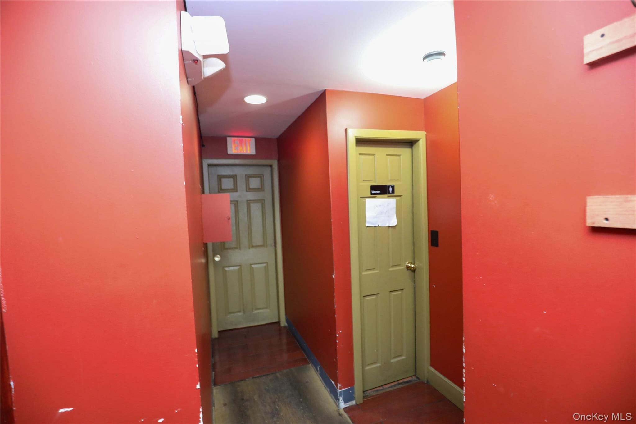 Photo 28