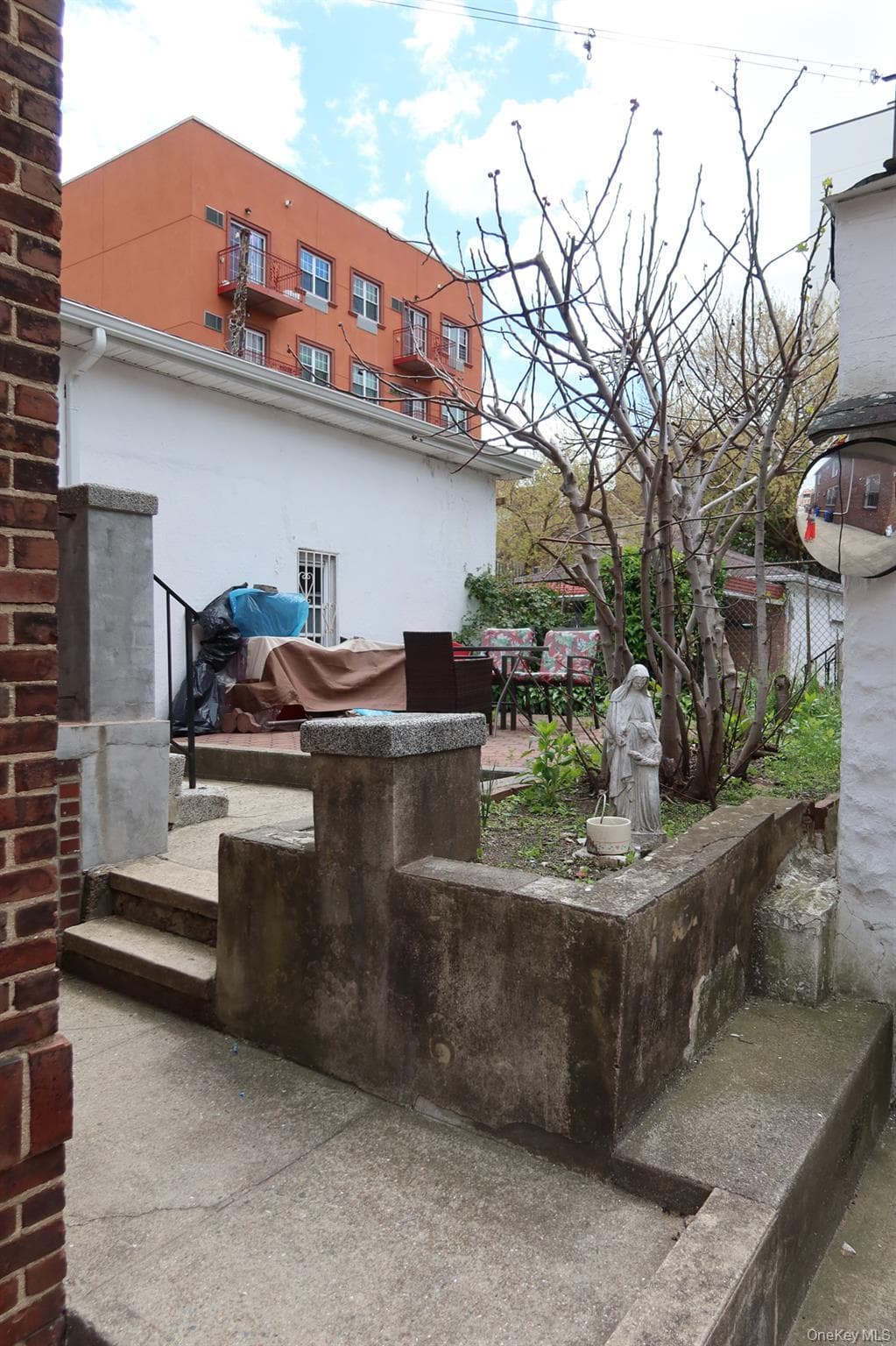 Photo 28