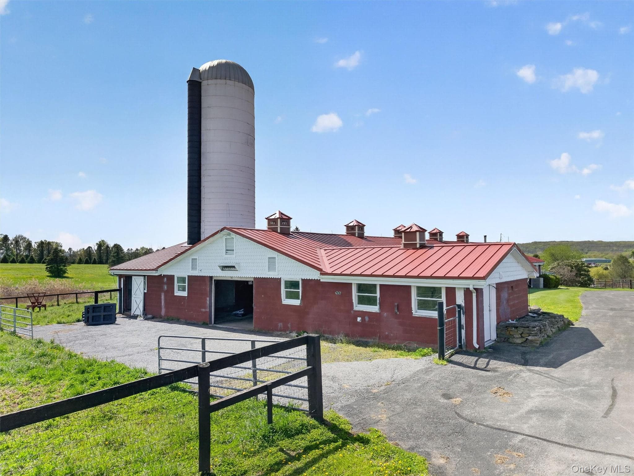 Barn