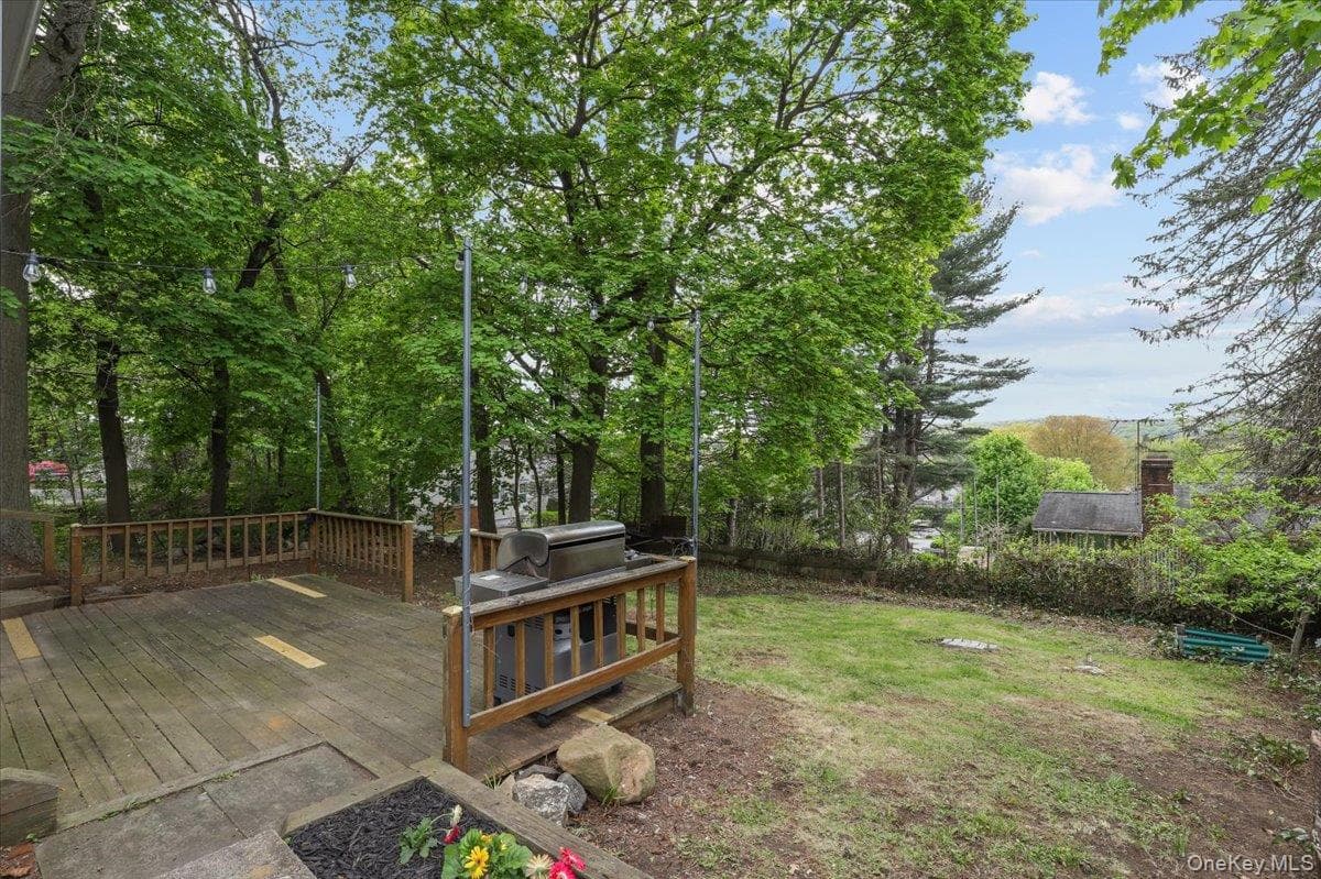 Deck