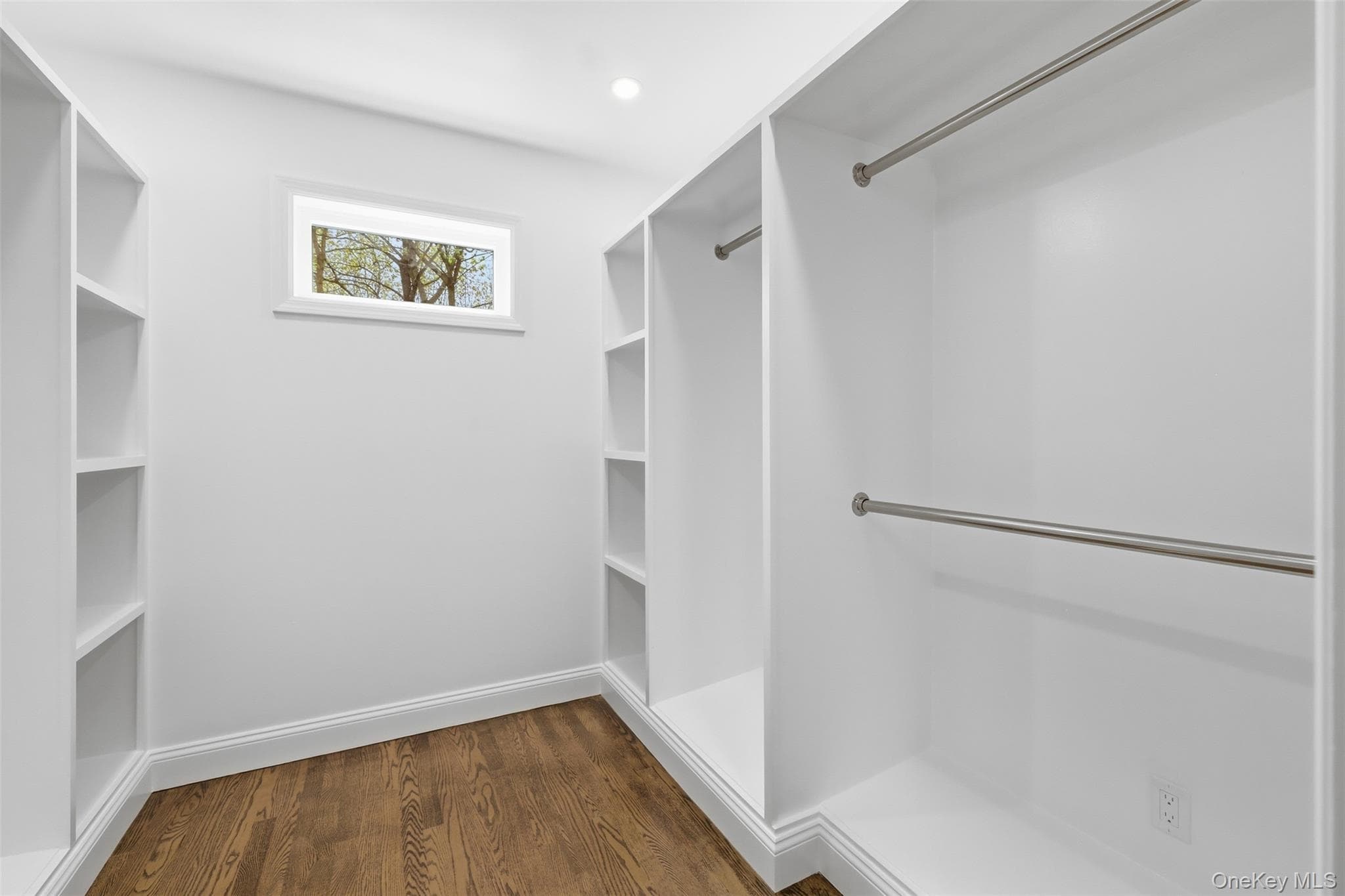 Walk-In Closets